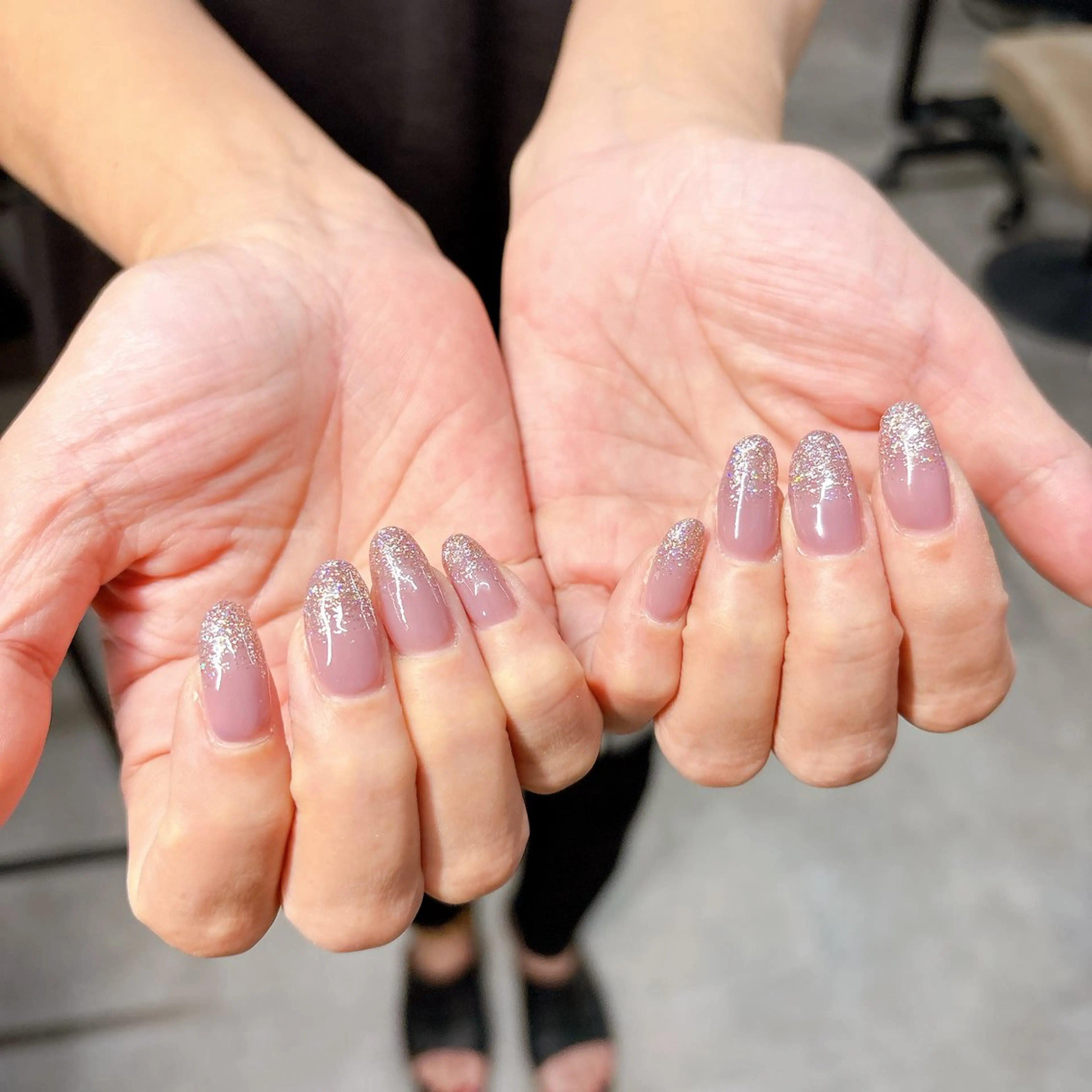 ネイル ラメ(グリッター) ラメグラデーション titiシェアネイル サロン　HIROMIのネイルデザイン