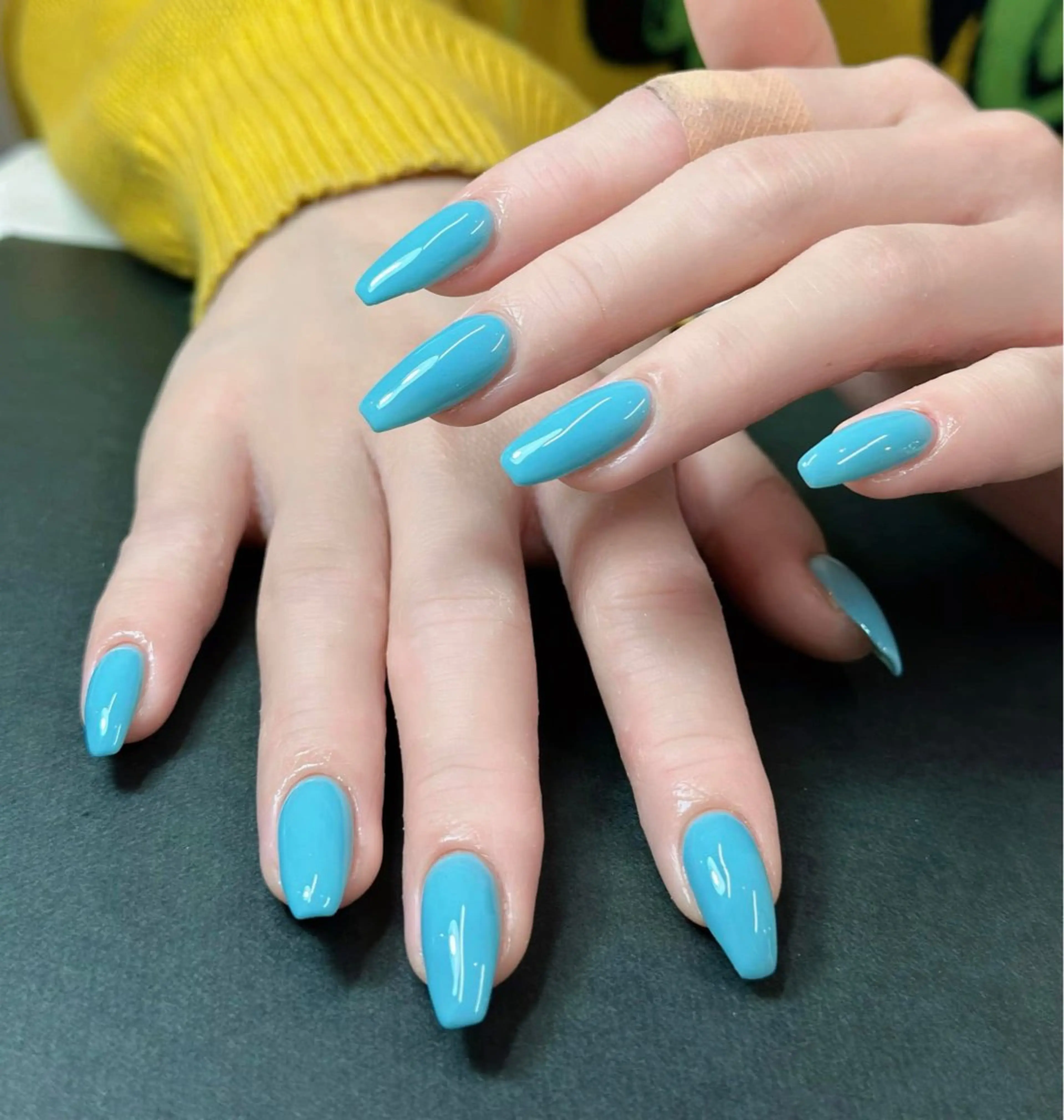 ネイル オーロラネイル ブルー チークネイル フットネイル フレンチネイル ハンドネイル Hana ハナのネイルデザイン