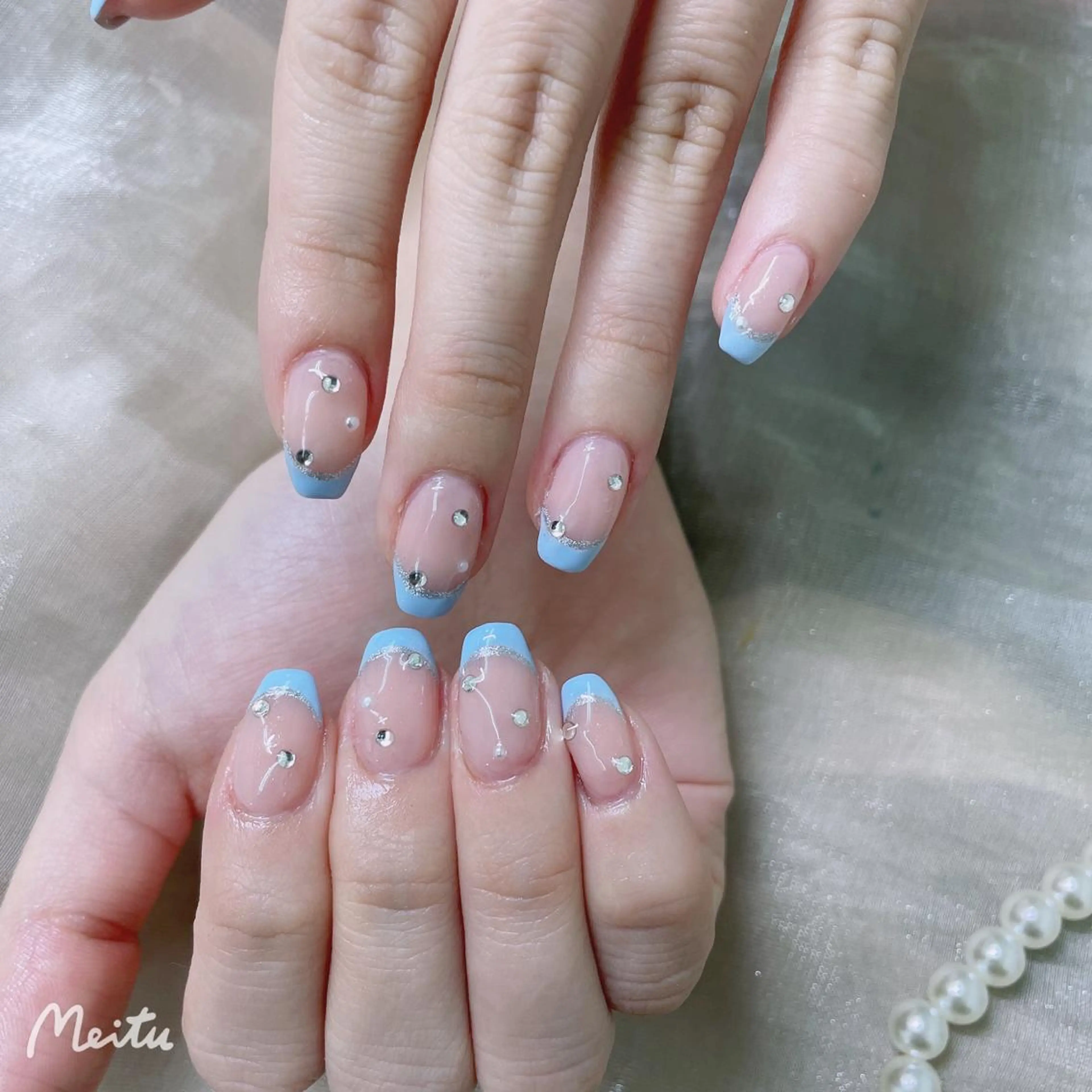 ネイル ハンドネイル リ サのネイルデザイン