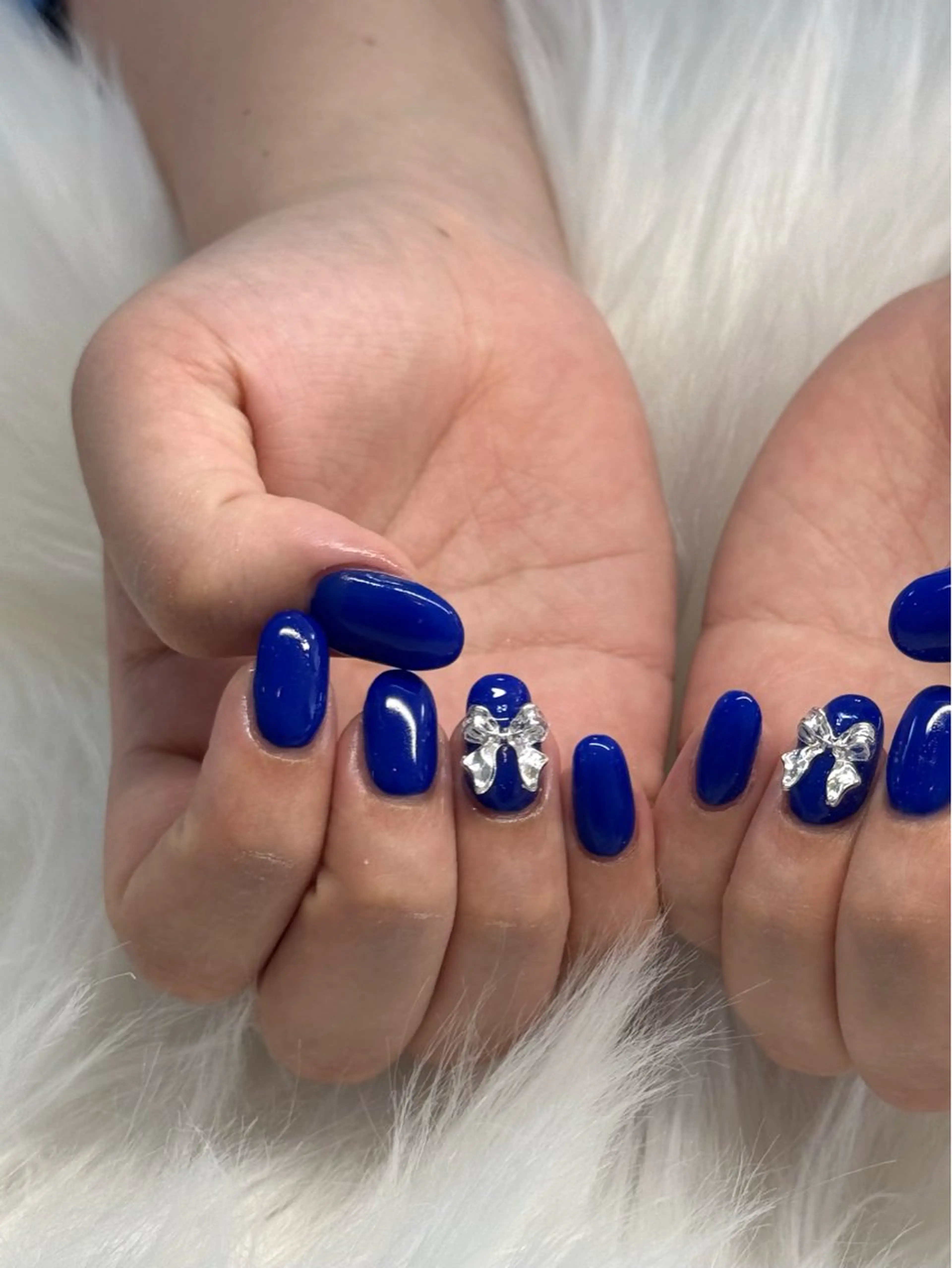 ネイル Loa　salon所属・小畑 寧捺のネイルデザイン