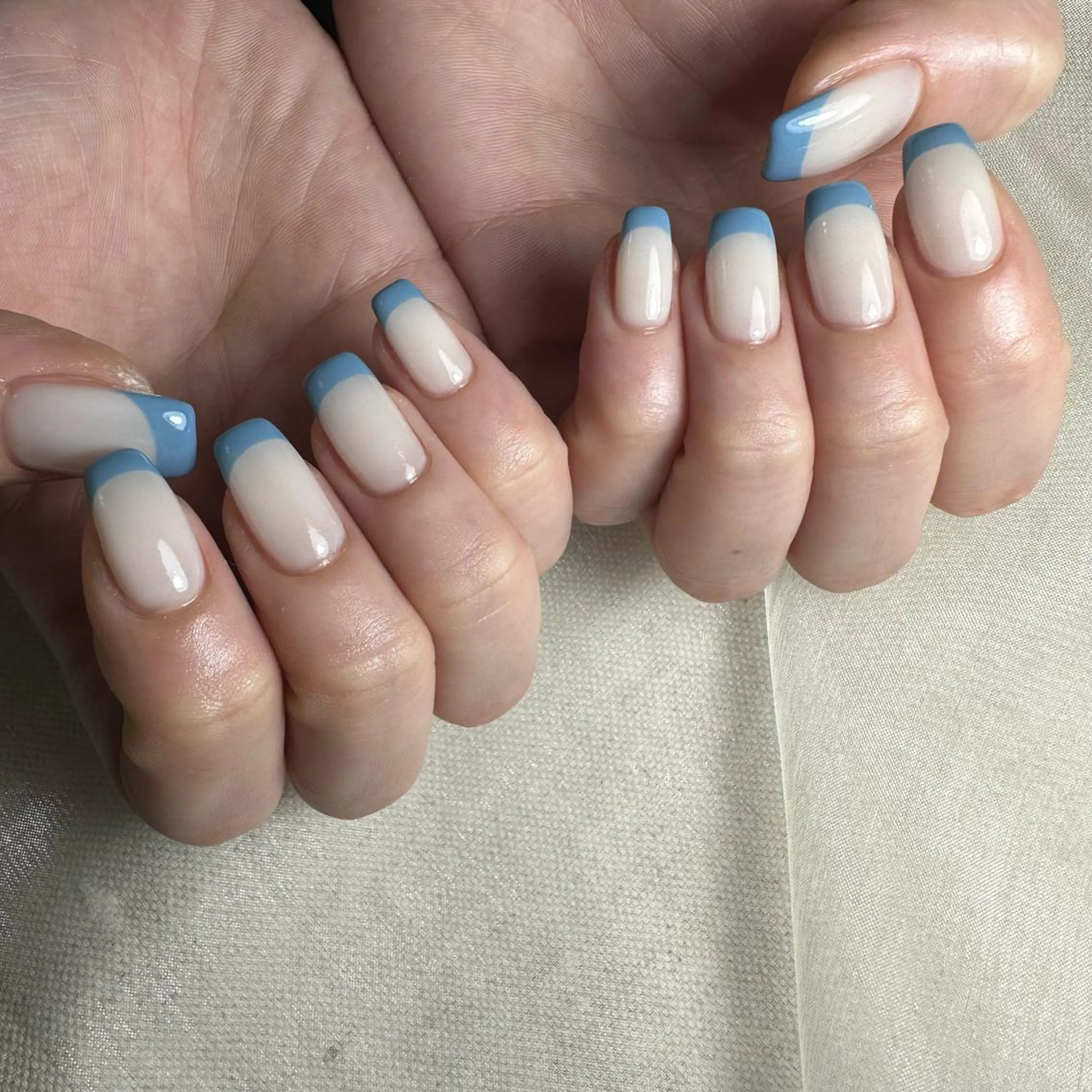 ネイル repos~ルポ~所属・里見 麗のネイルデザイン