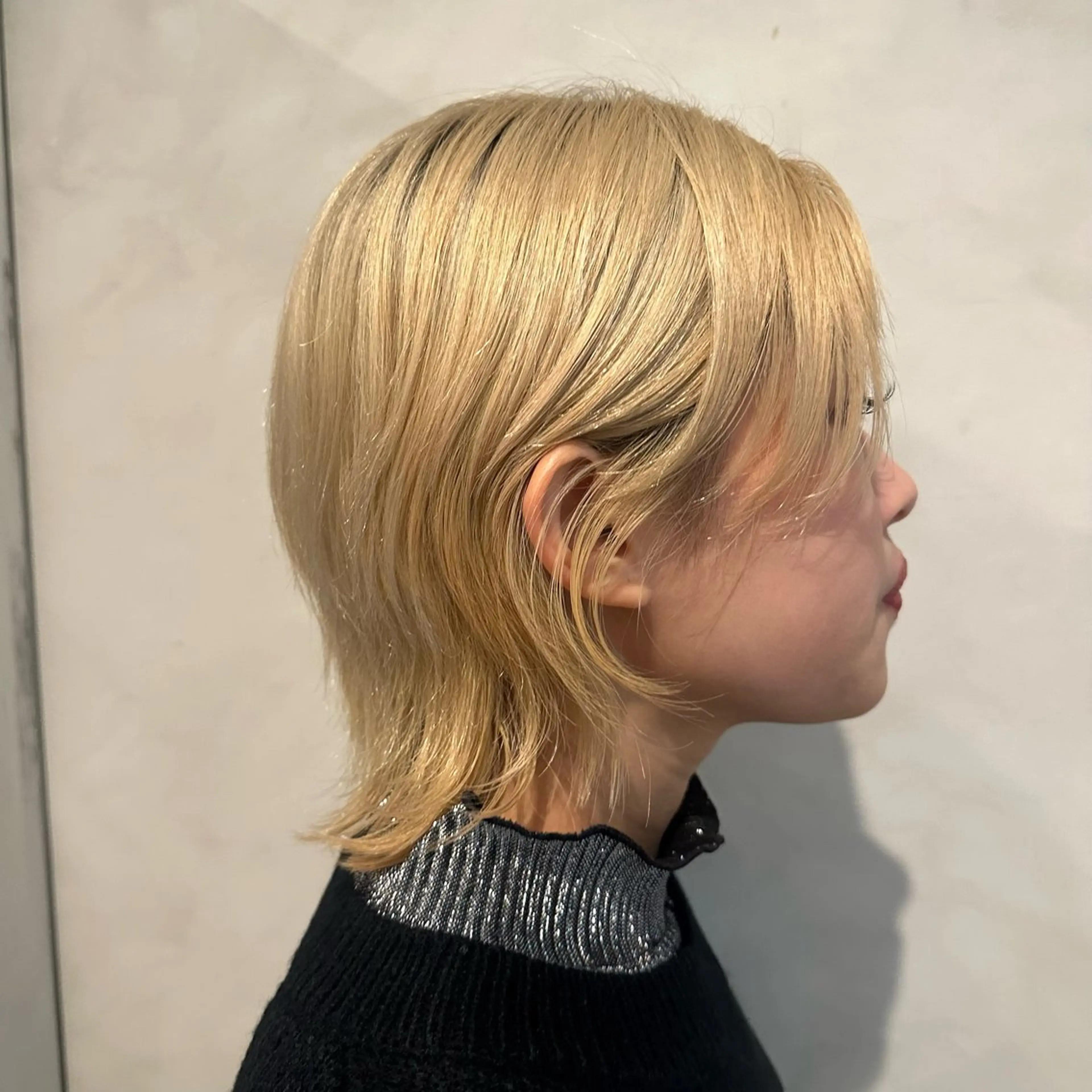 ミディアム ウルフカット カット トリートメント Aust hair Stella新宿所属・Yuki☺︎パーマ レイヤーカットのヘアスタイル