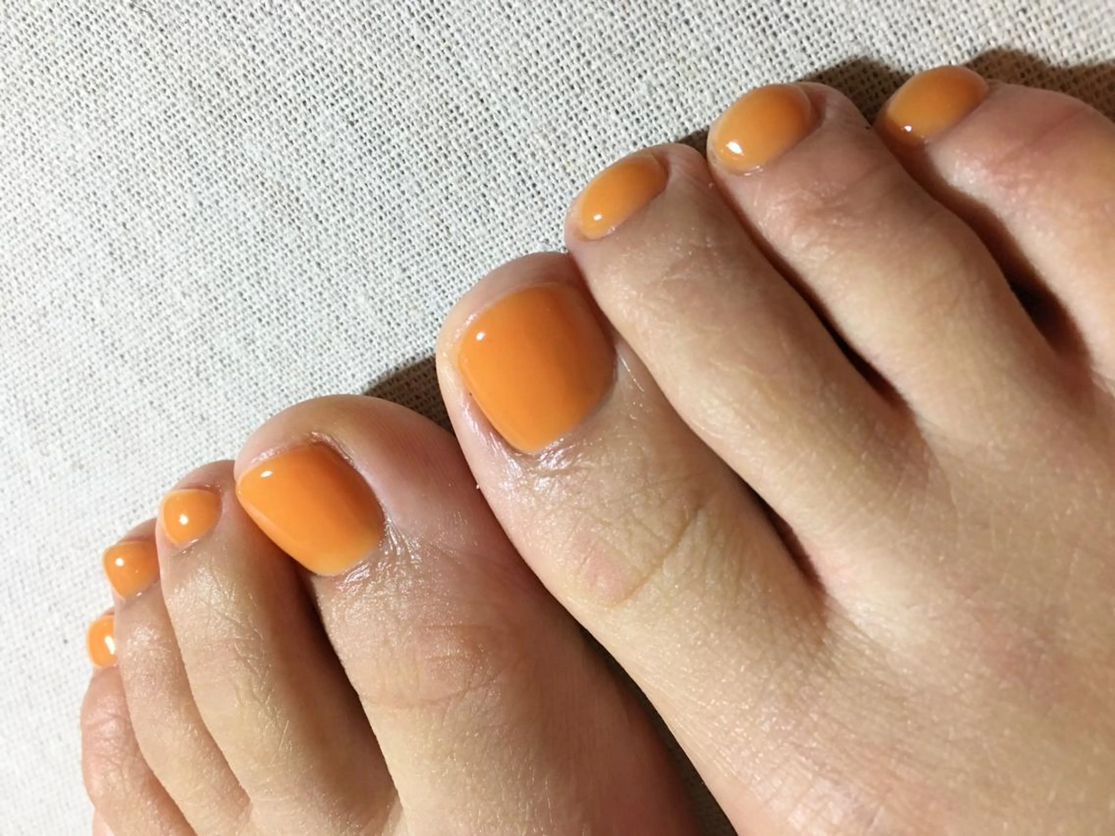 【スパ付き】ワンカラー+極上フットスパ30分￥11000 足元を出す季節に向けの写真