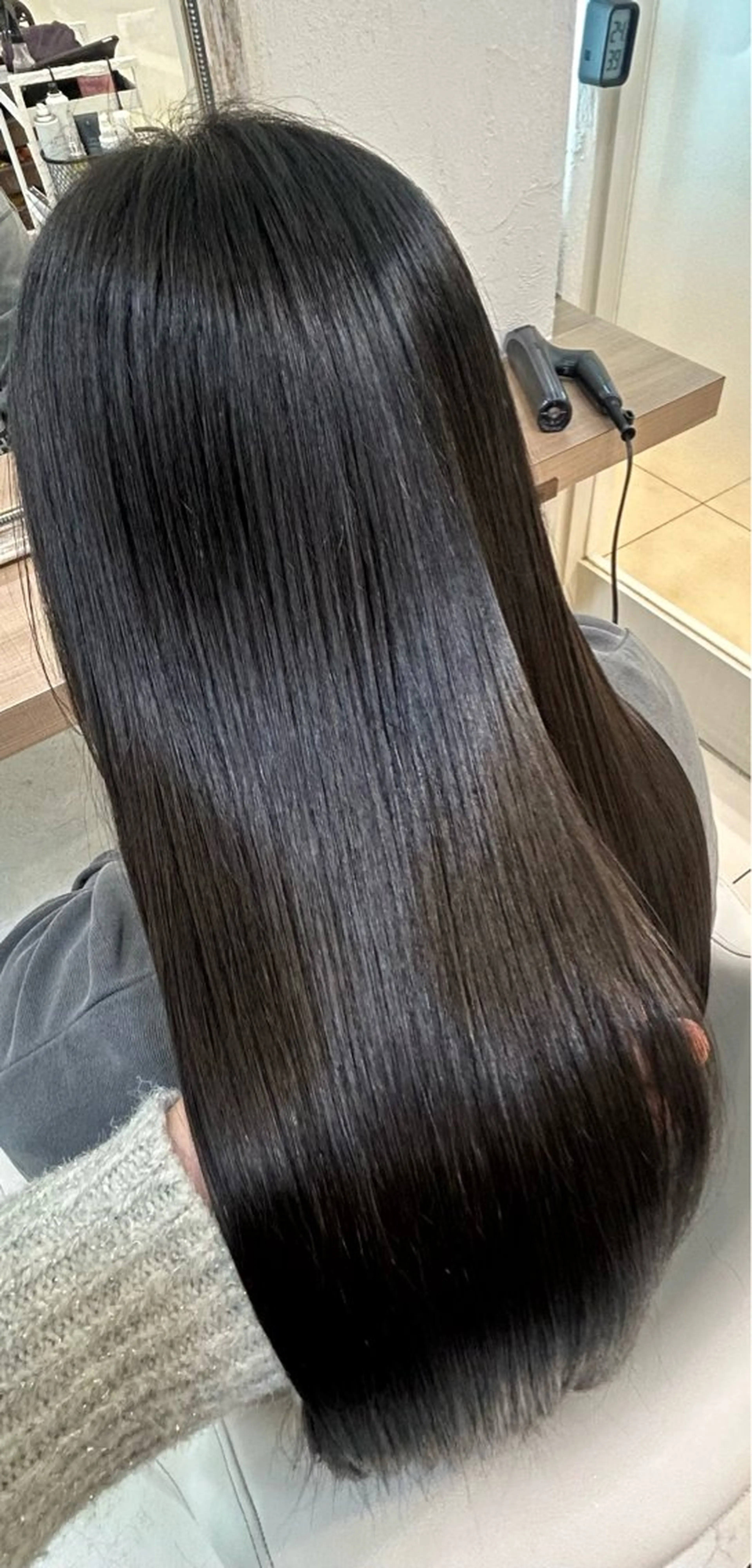 ロング カット トリートメント 髪質改善/縮毛矯正 ササキナツミのヘアスタイル