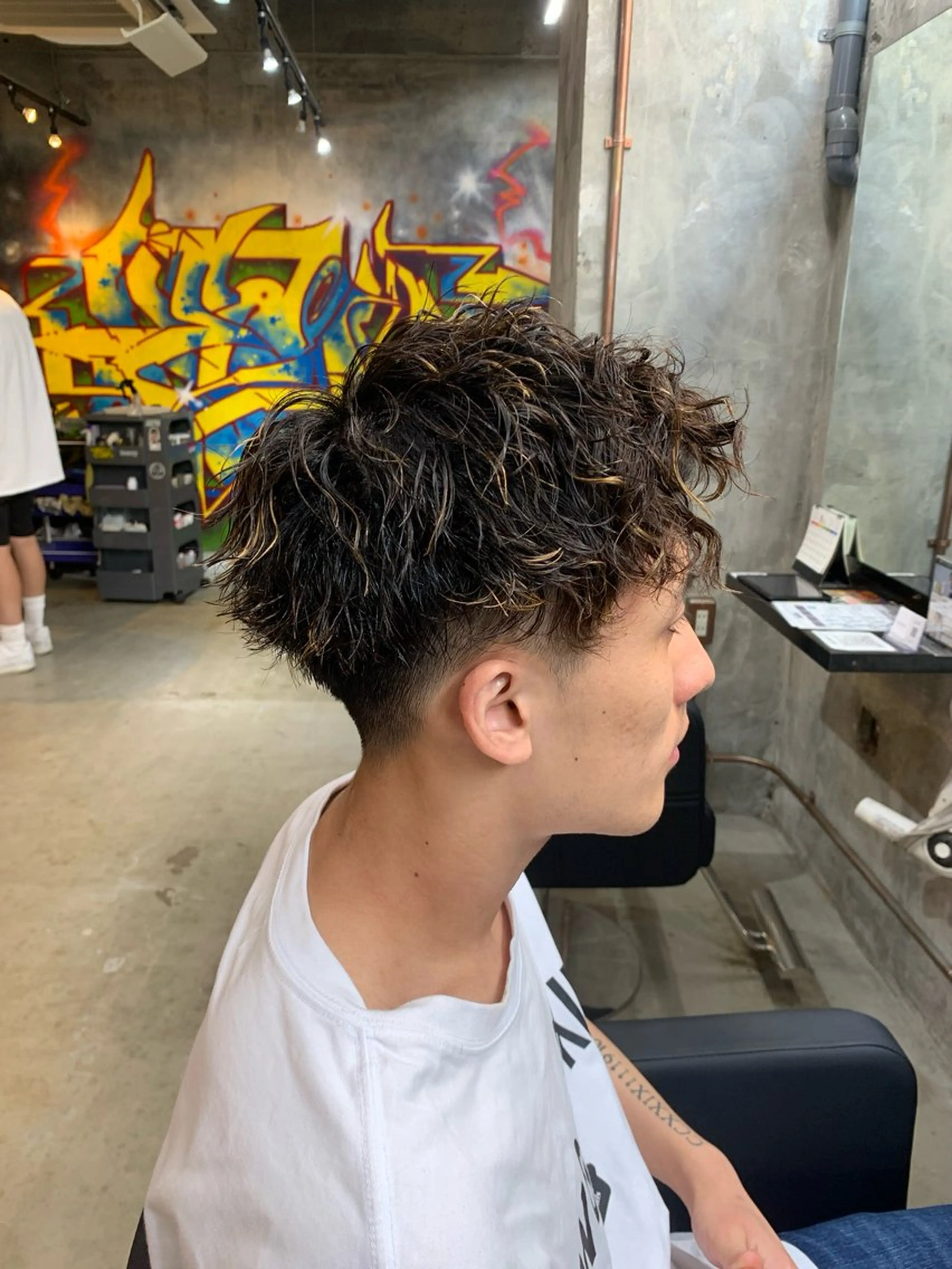 パーマ メンズ マッシュ メンズパーマ ツイストスパイラルパーマ スパイラルパーマ カット パーマ ⚡️メンズパーマ特化 mens支持◎/忠地のヘアスタイル