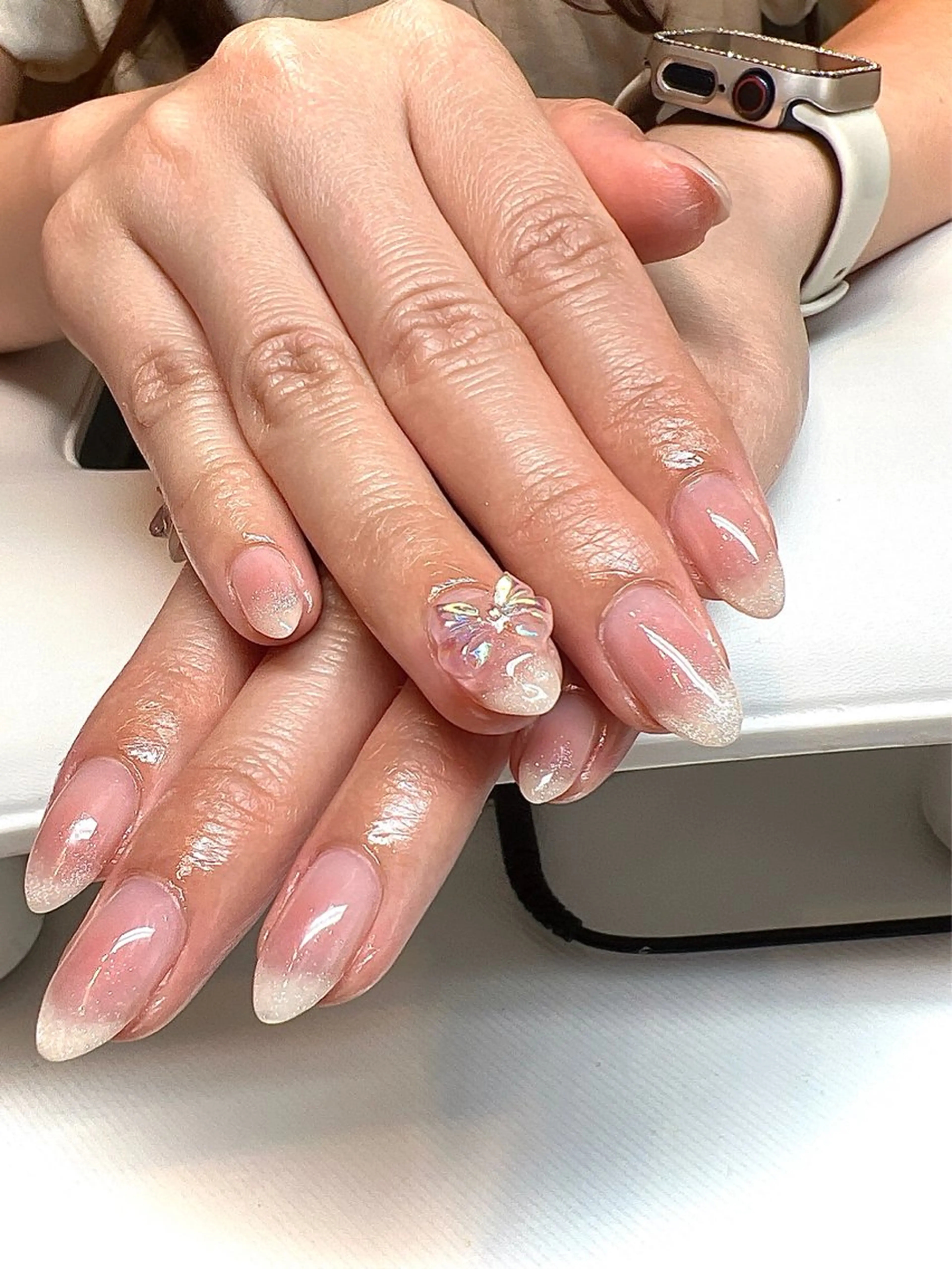ネイル チークネイル ハンドネイル ecru Nailのネイルデザイン