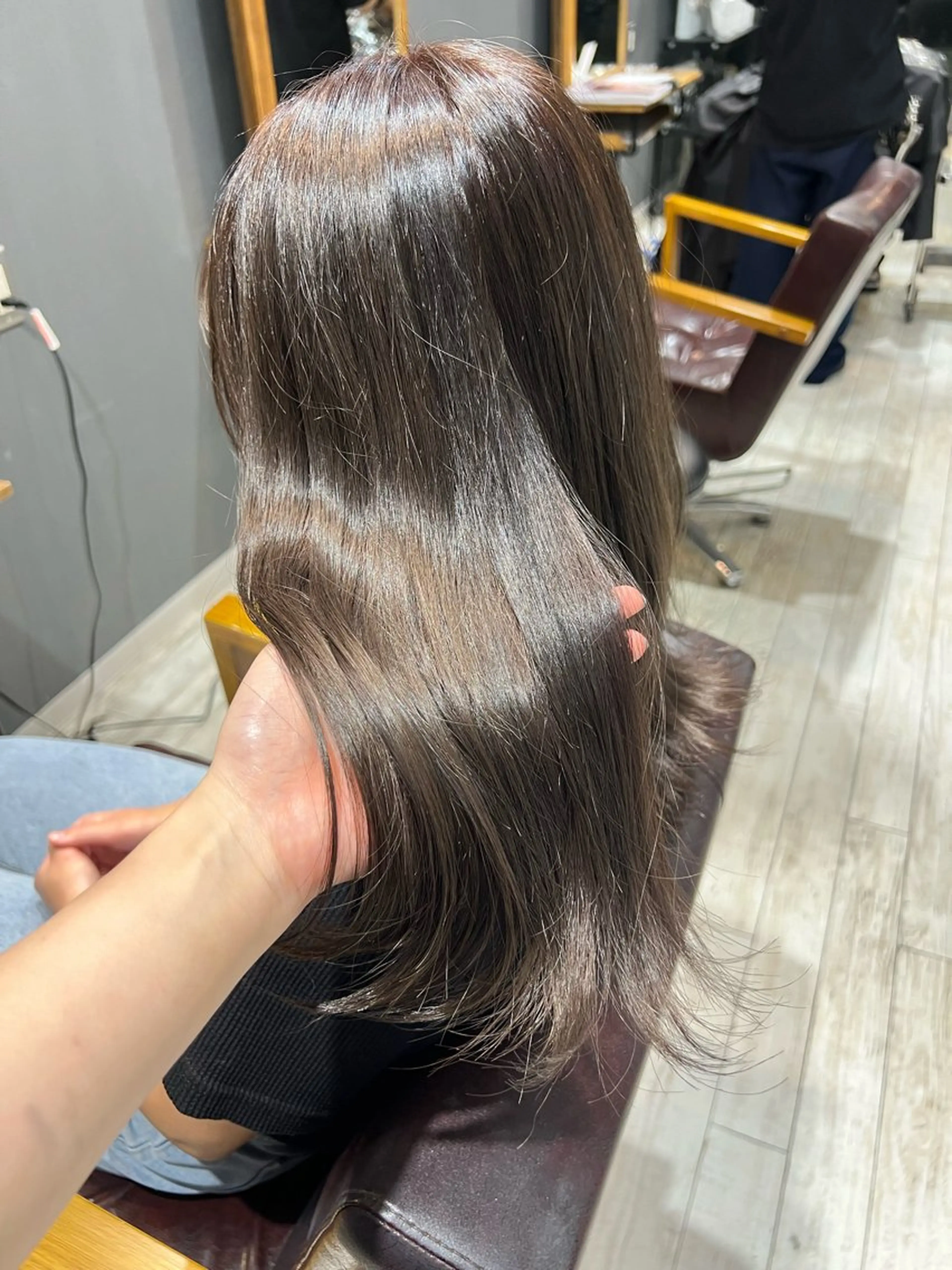 カラー 本田 歩のヘアスタイル