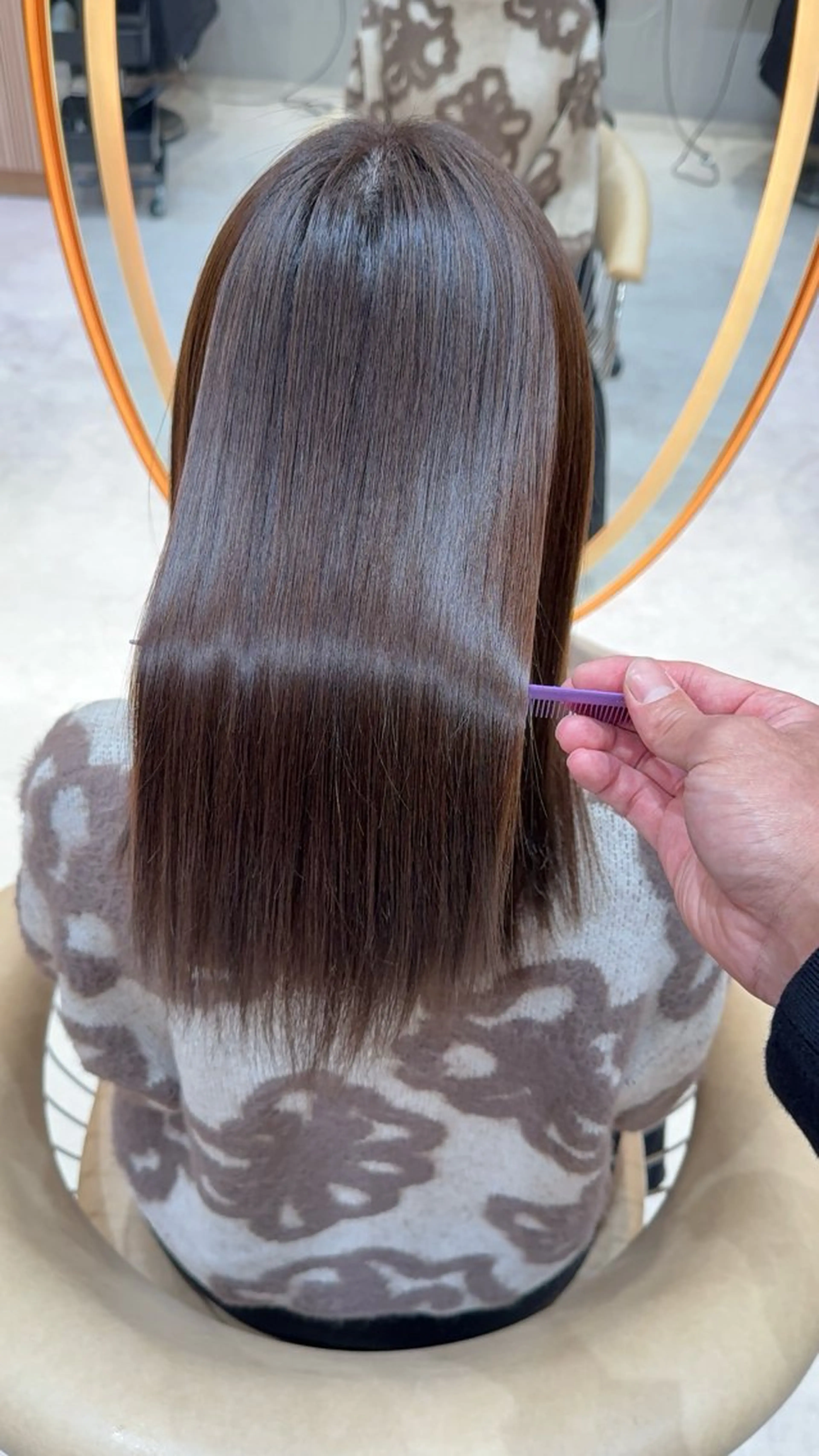 セミロング カラー カット ヘアカラー 縮毛矯正 レイヤー❣️縮毛矯正 川村利幸のヘアスタイル