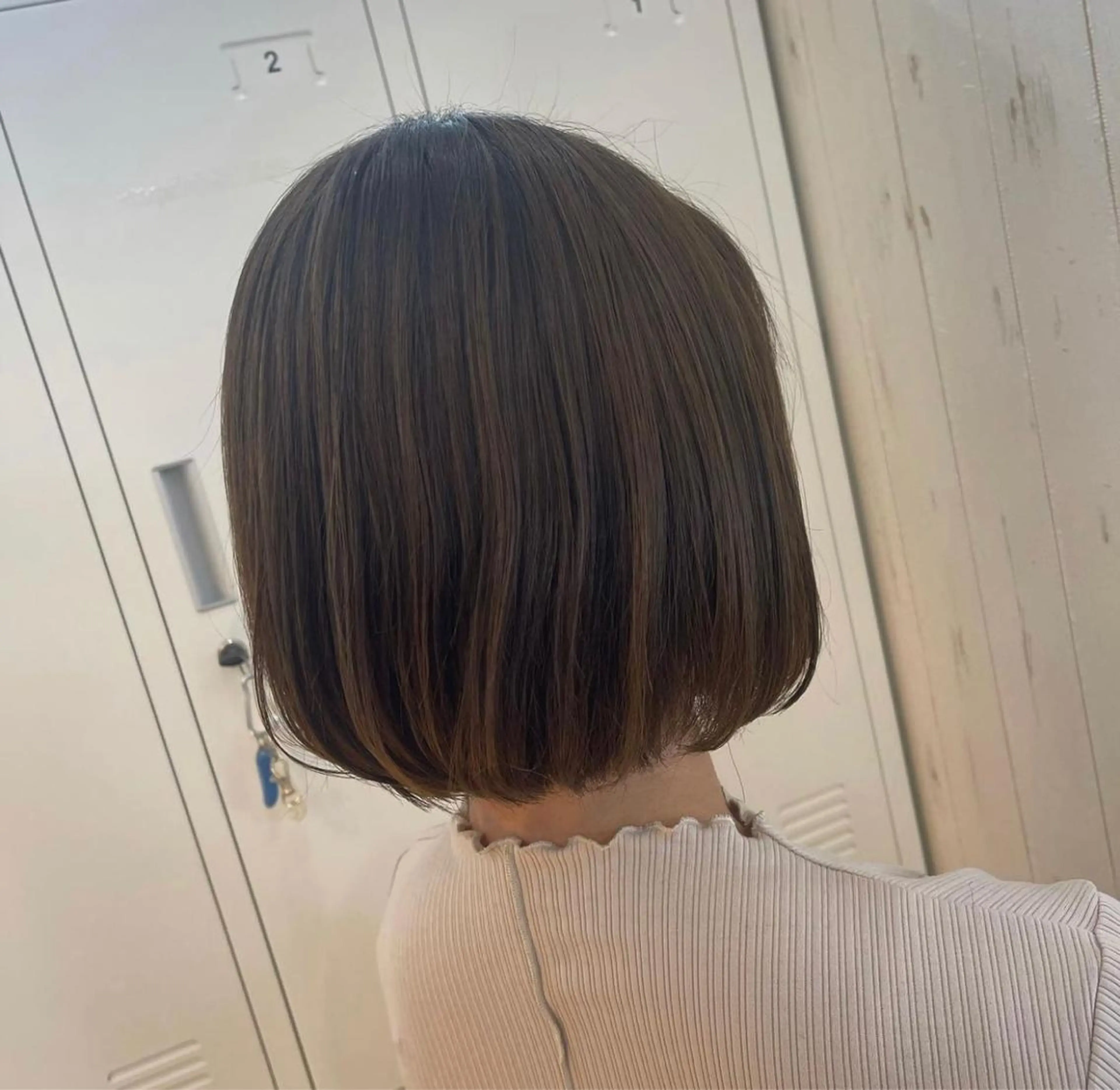 ショート カラー ベージュカラー ボブ &chaLme   心斎橋所属・emi/髪質改善/ 韓国風/艶カラーのヘアスタイル