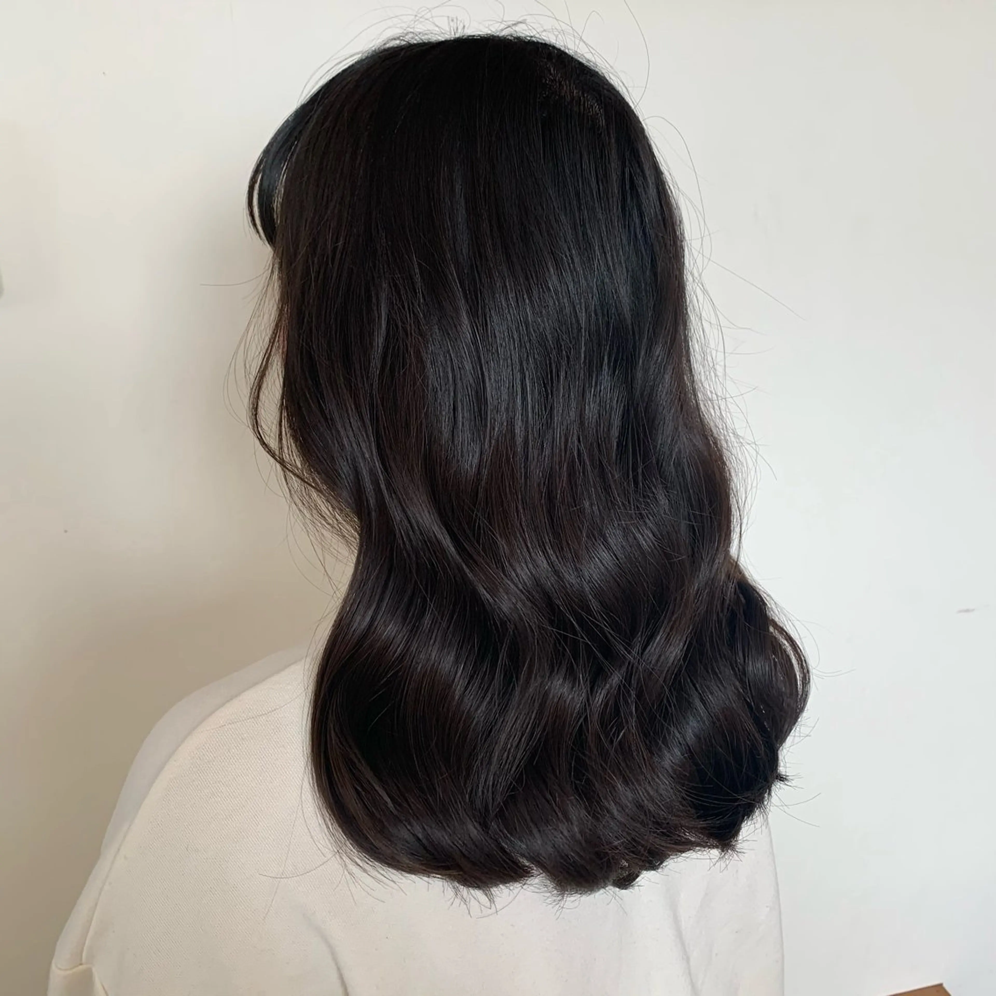 ミディアム Toiro 新宿所属・新宿/新宿三丁目 yuinaのヘアスタイル