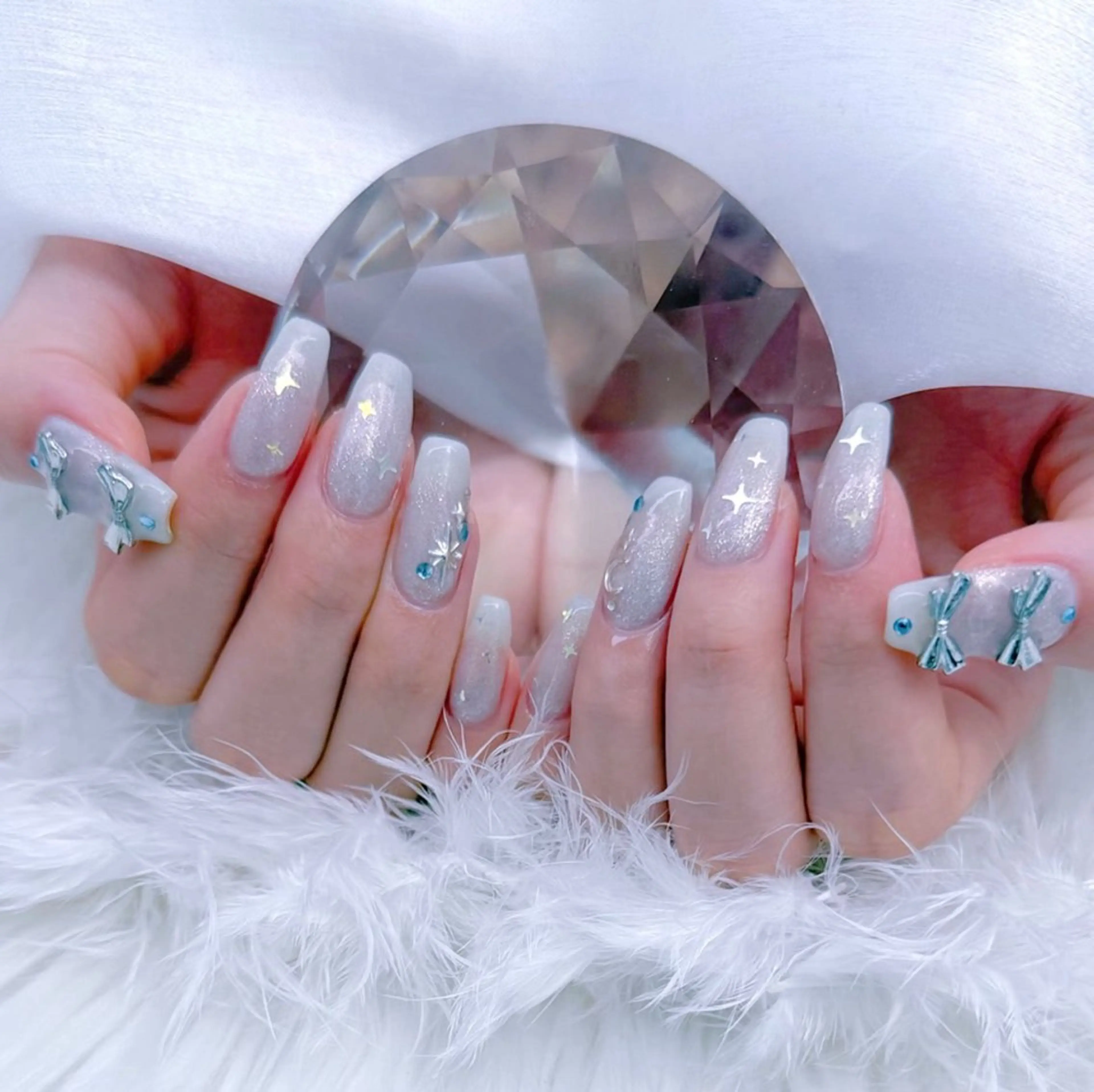 ネイル ラメ(グリッター) ハンドネイル Romymoon nail帆南☾ ໋のネイルデザイン