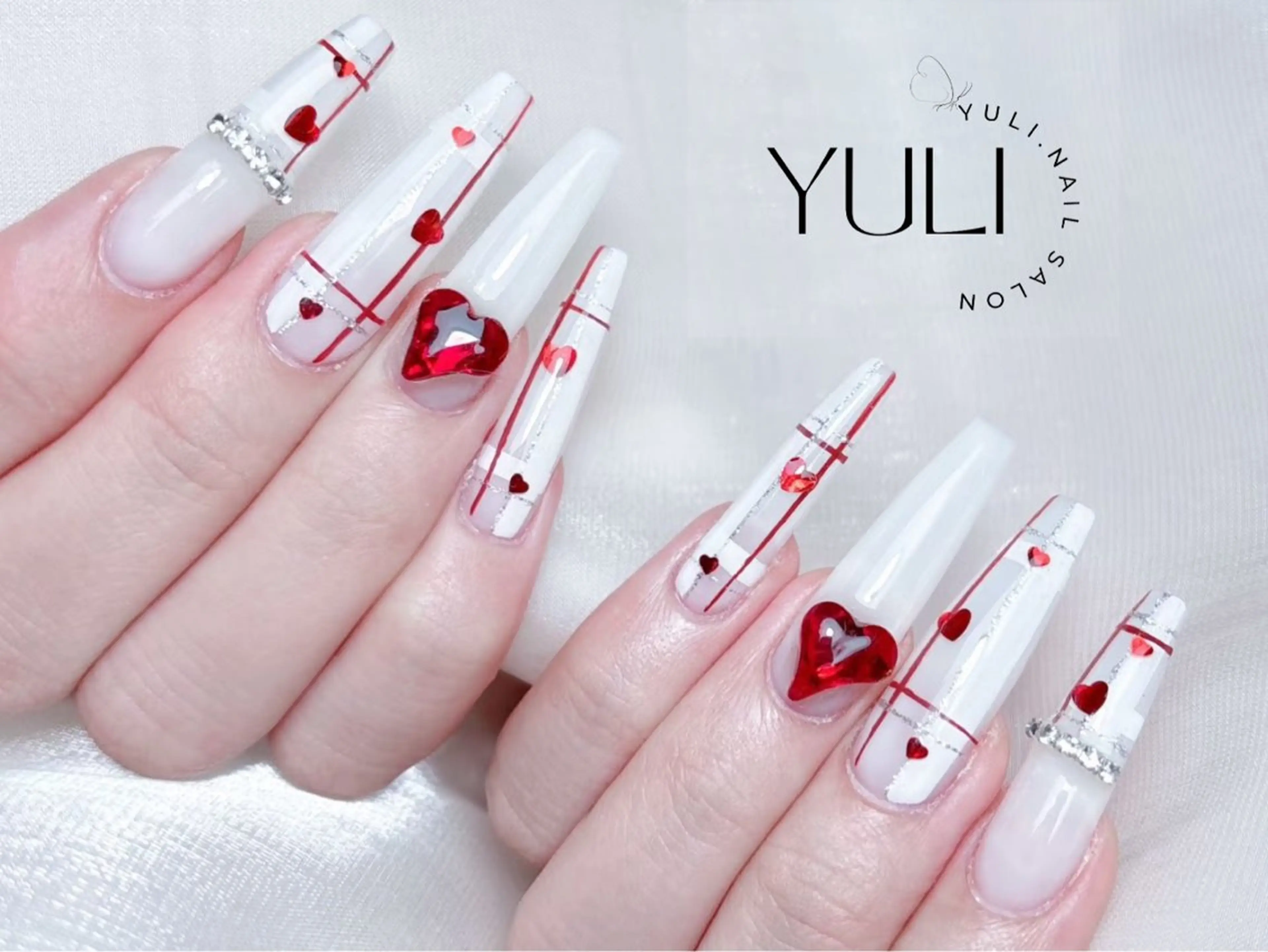 ネイル ハンドネイル 🎀YULI_ Nail 🎀新宿店のネイルデザイン