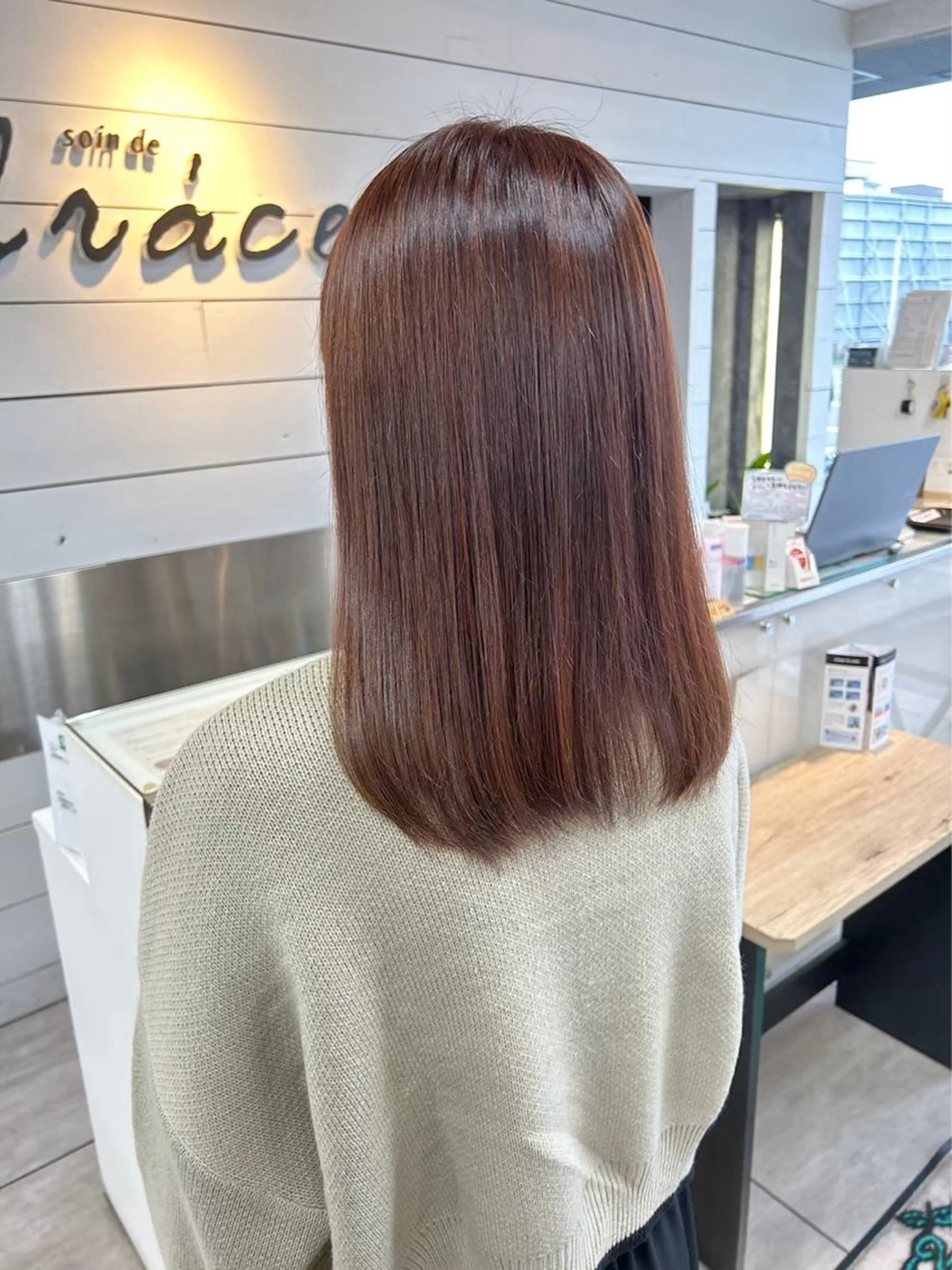 セミロング 縮毛矯正✖髪質改善 仁木伸明のヘアスタイル