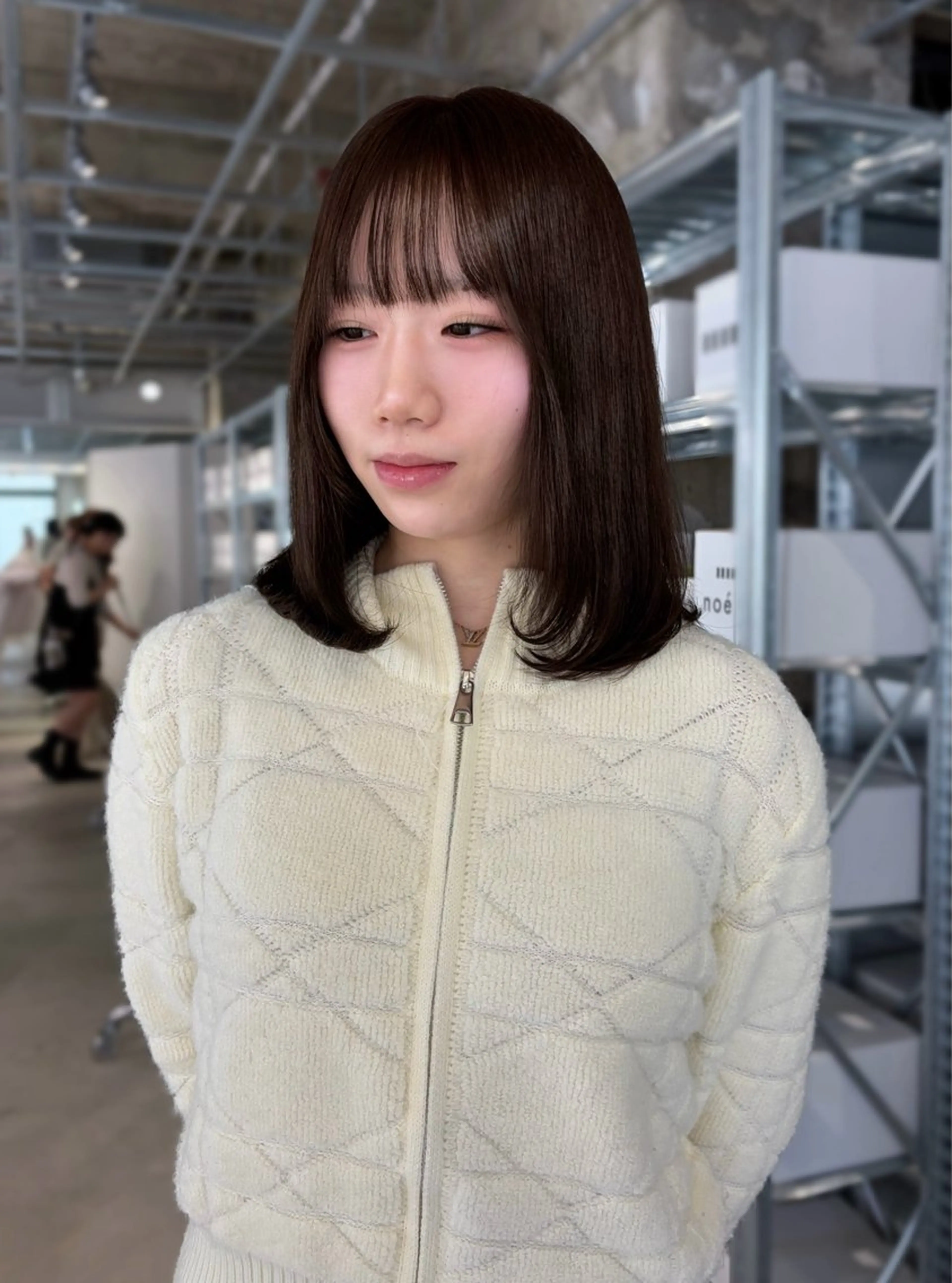 ミディアム カラー カット ヘアカラー トリートメント ダブルカラー/レイヤ ーカット 🤍ゆきなのヘアスタイル