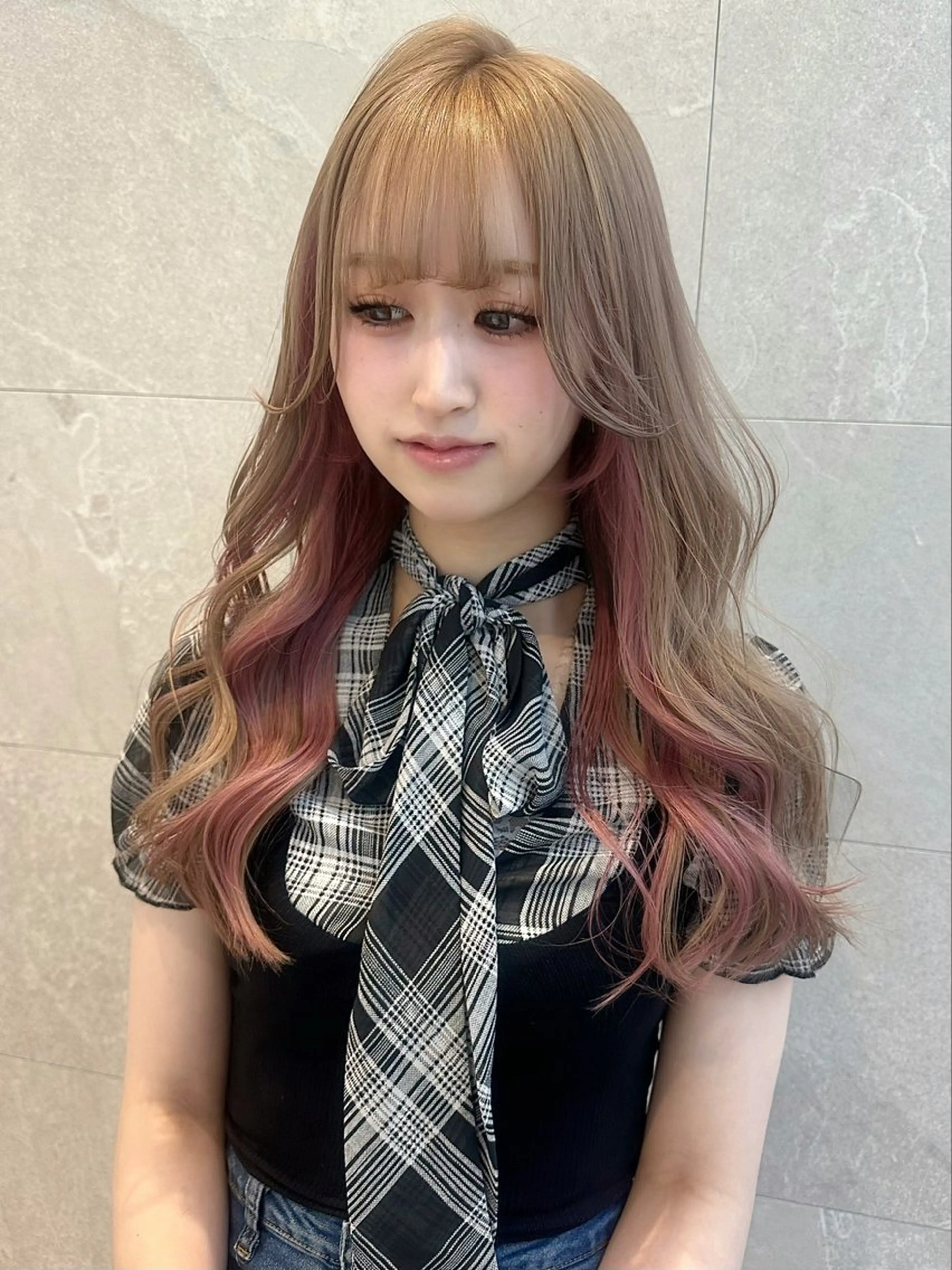 ロング カラー ベージュカラー ブリーチ ブラウンカラー ケアブリーチ ハイトーンカラー カット ヘアカラー トリートメント 🦋高瀬寛菜🦋 韓国/ブリーチのヘアスタイル