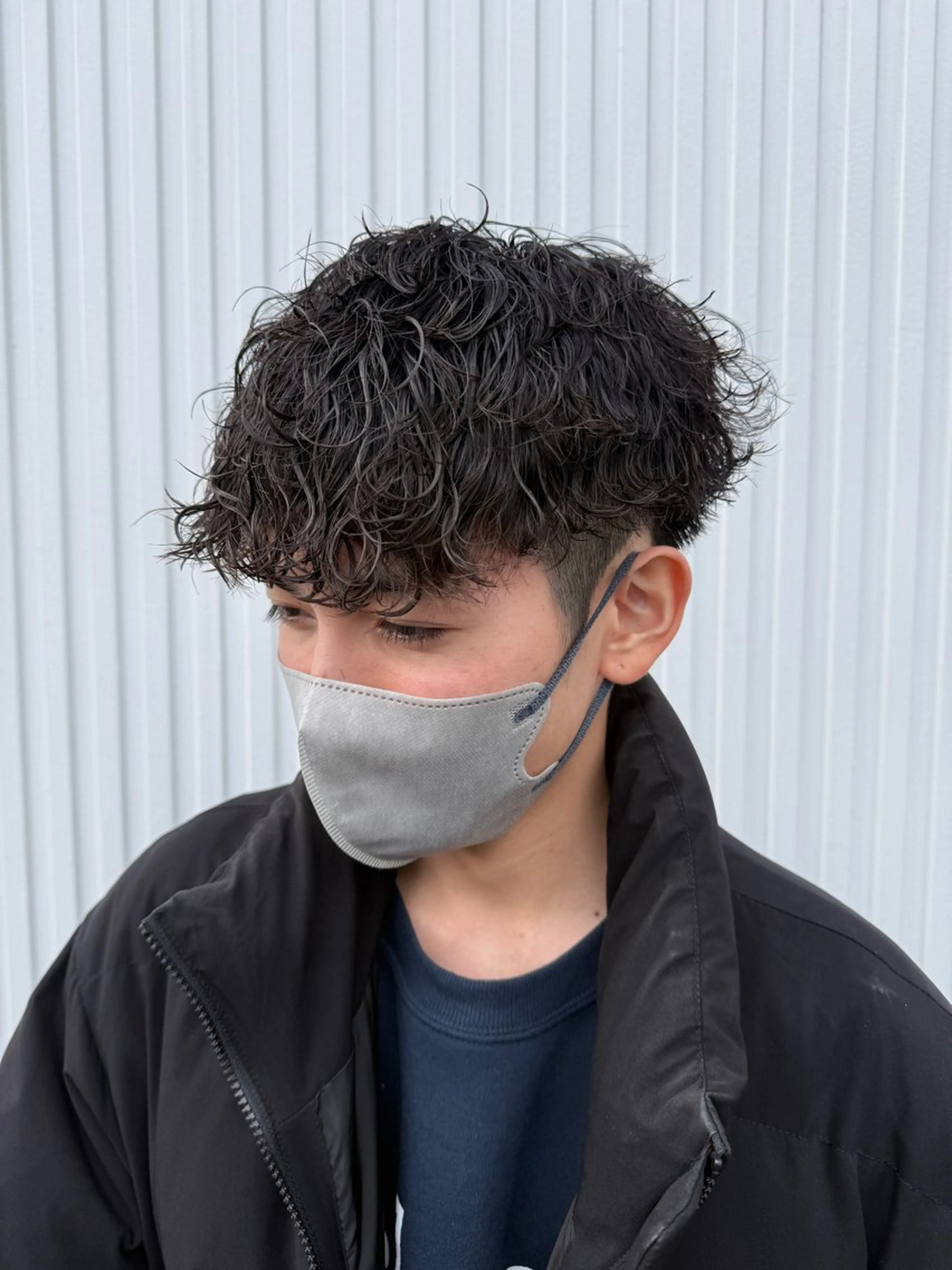 メンズ メンズパーマ 波巻きパーマ ボブ・韓国レイヤー・ くびれボブ・内藤康太のヘアスタイル