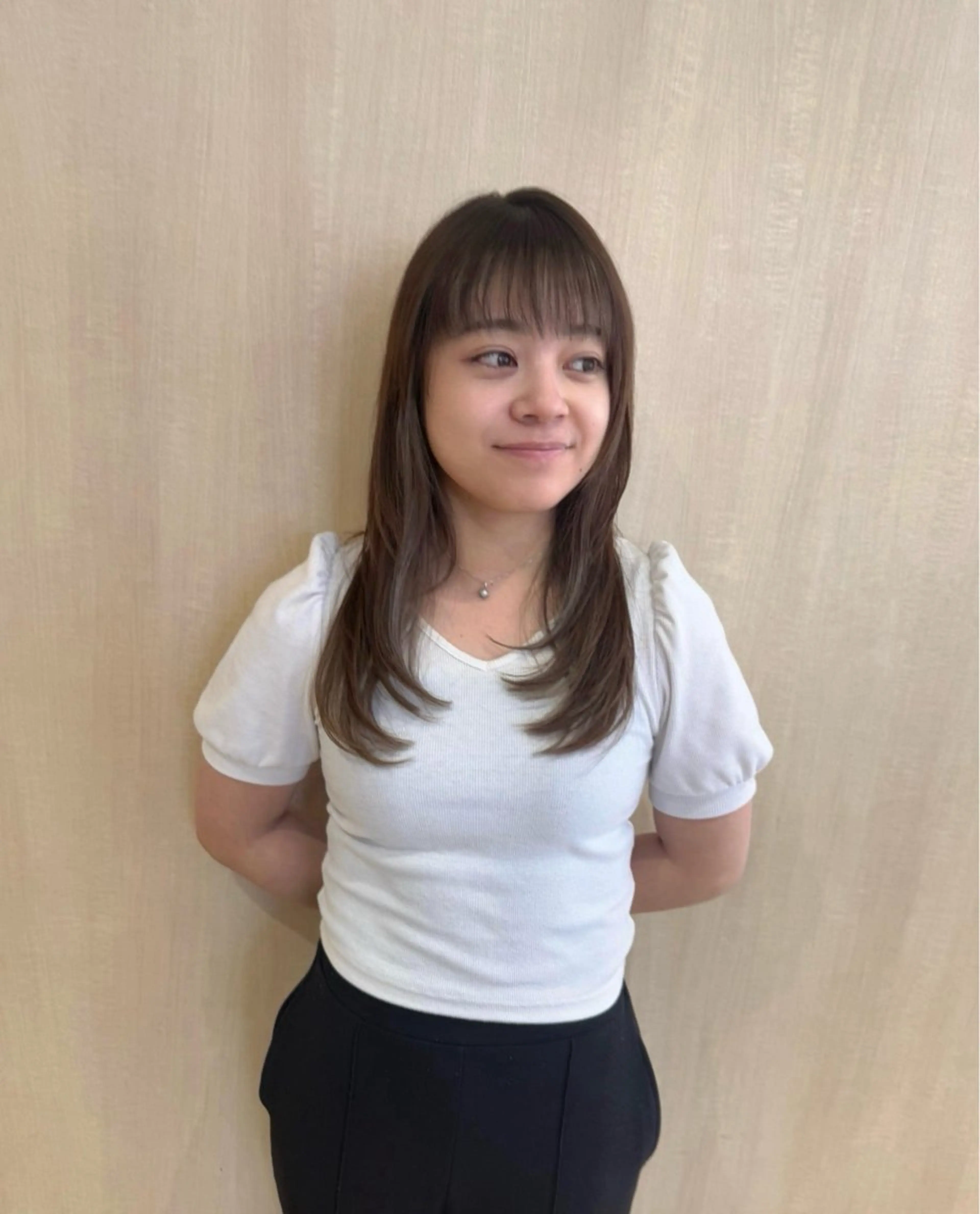 ロング カラー インナーカラー 藤森 希美のヘアスタイル