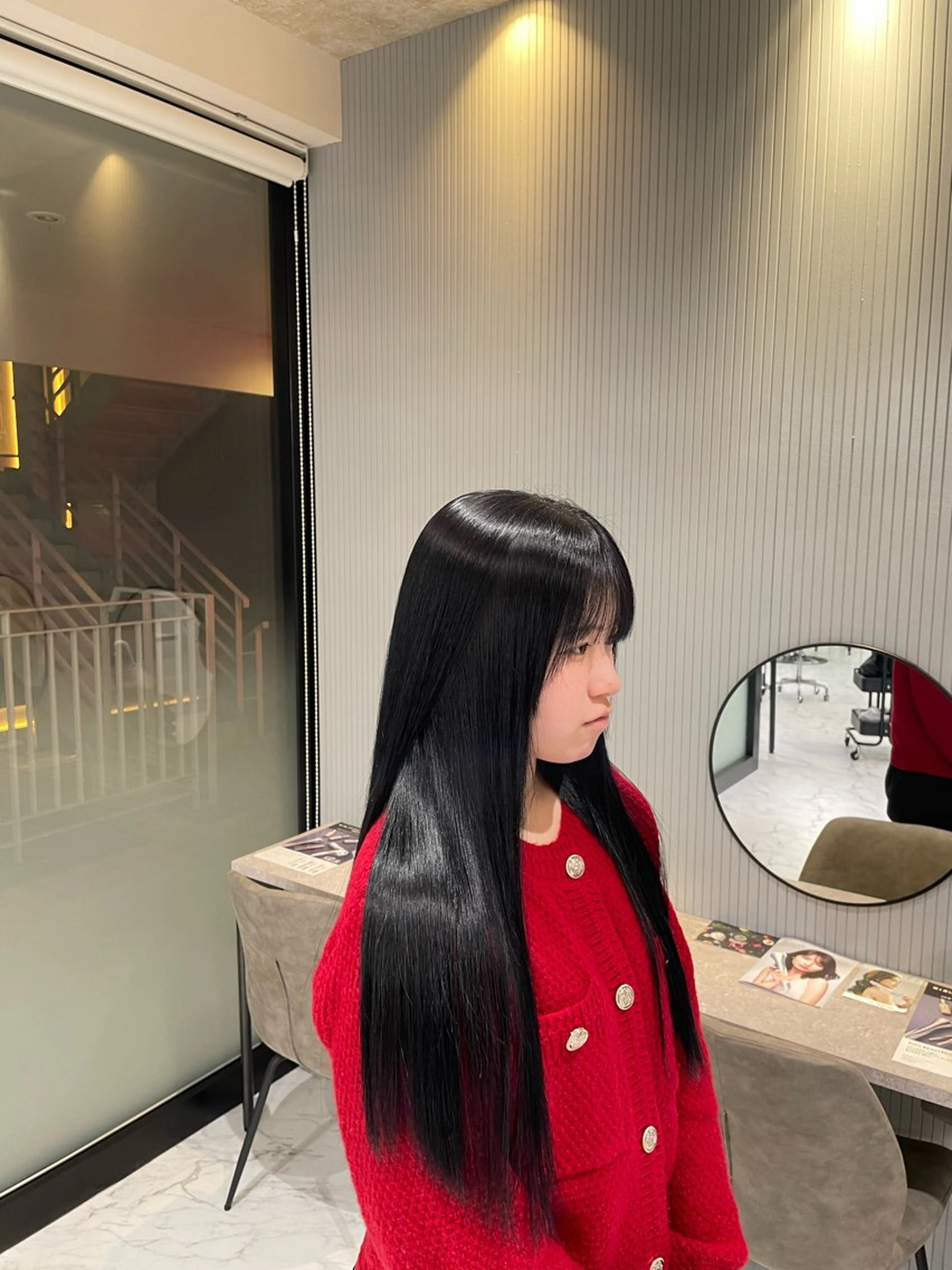 ロング RAF Sakuraのヘアスタイル