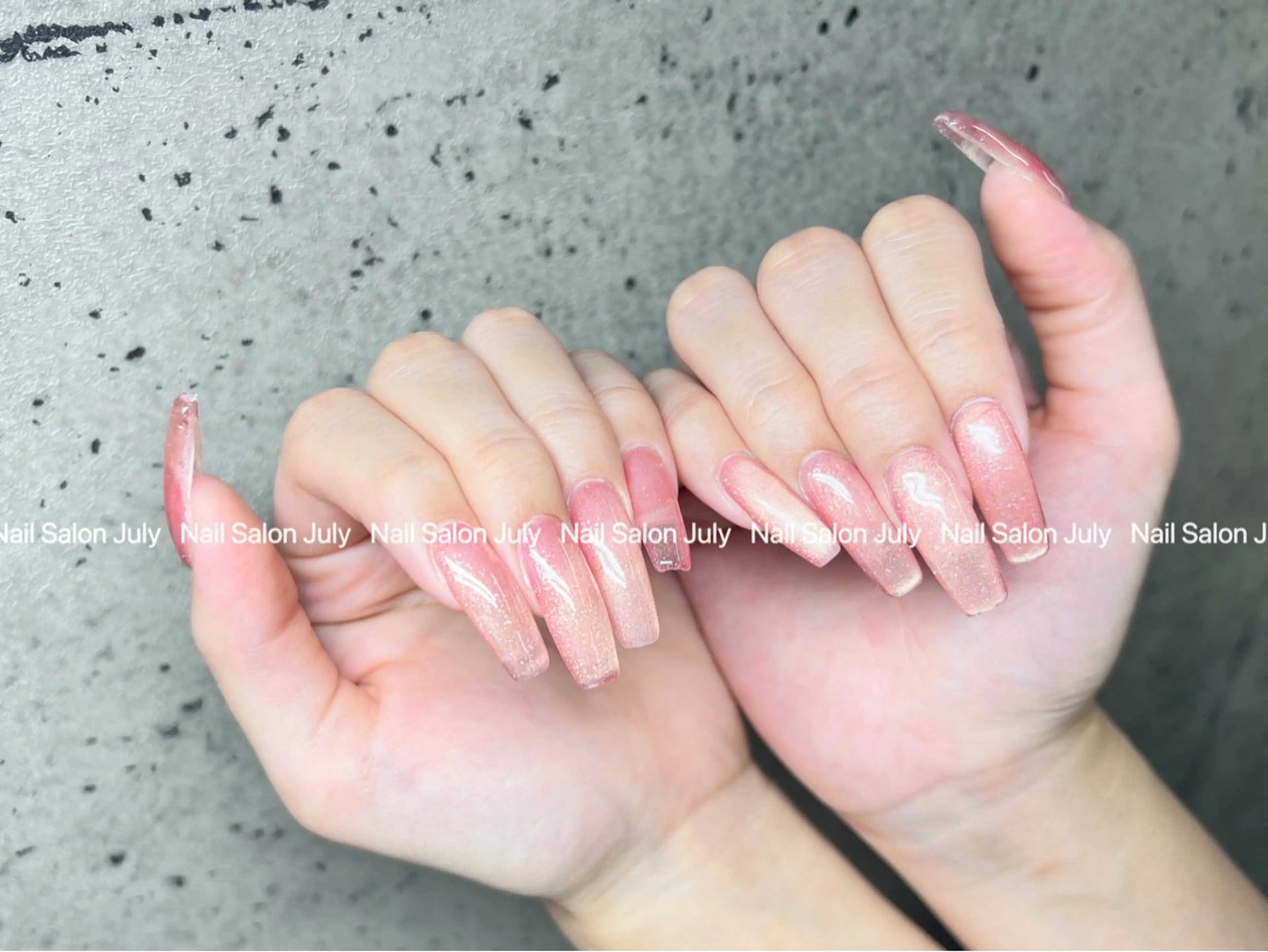 ネイル アートネイル オーロラネイル ジェルネイル ガーリー キラキラネイル ハンドネイル July モモのネイルデザイン