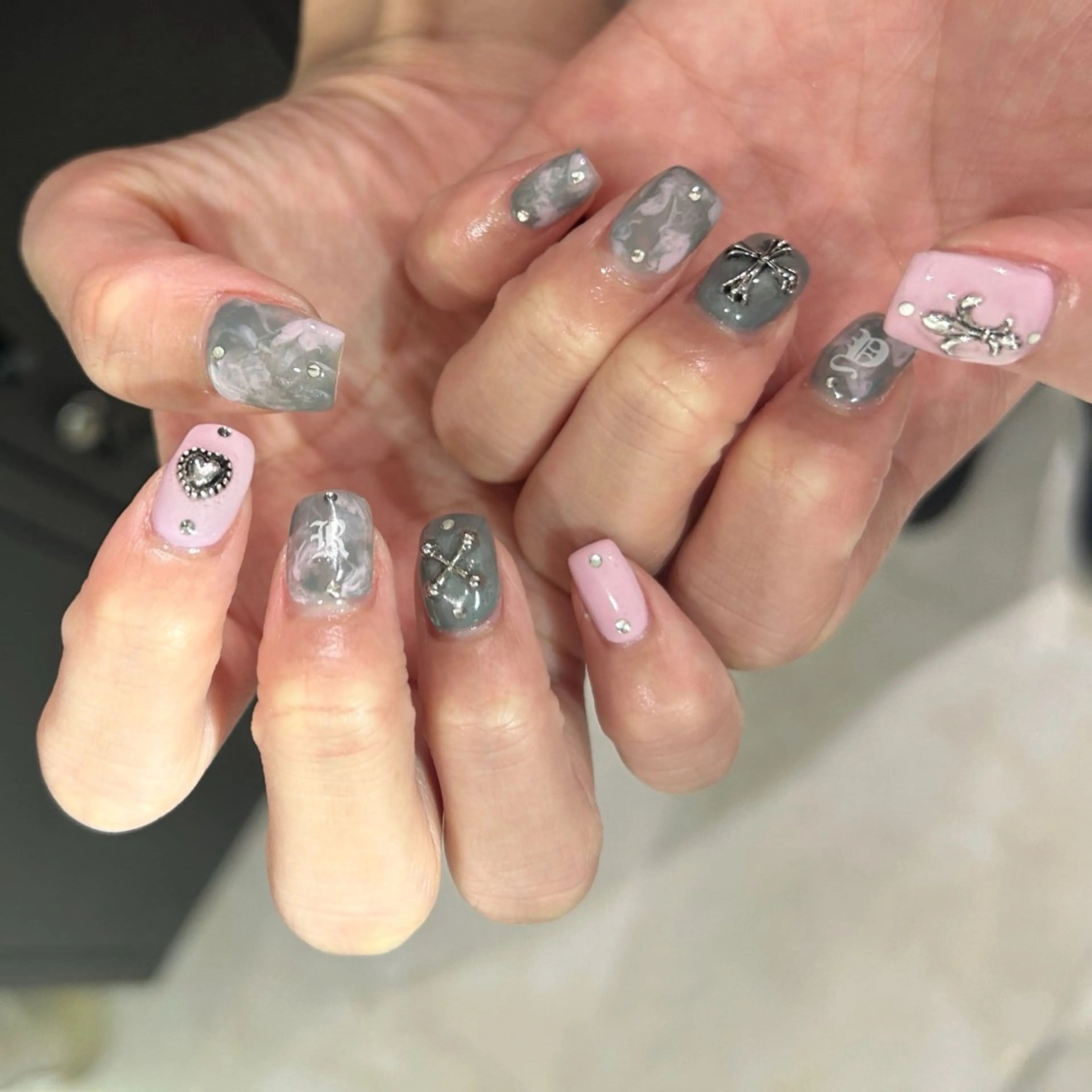 ネイル MODA MANAMIᵕ̈のネイルデザイン