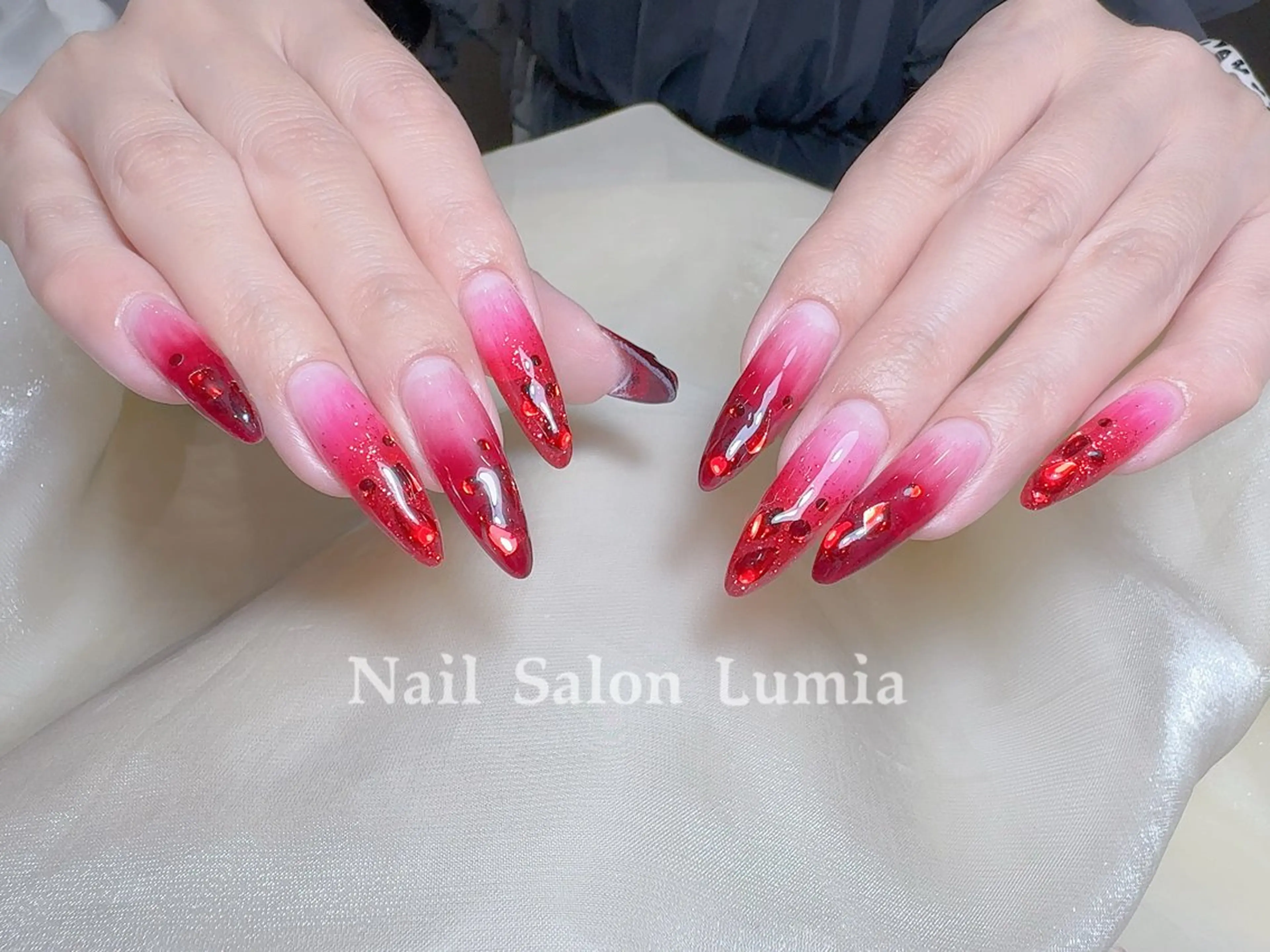 ネイル ハンドネイル ネイルサロン ルミア Lumia 店長のネイルデザイン