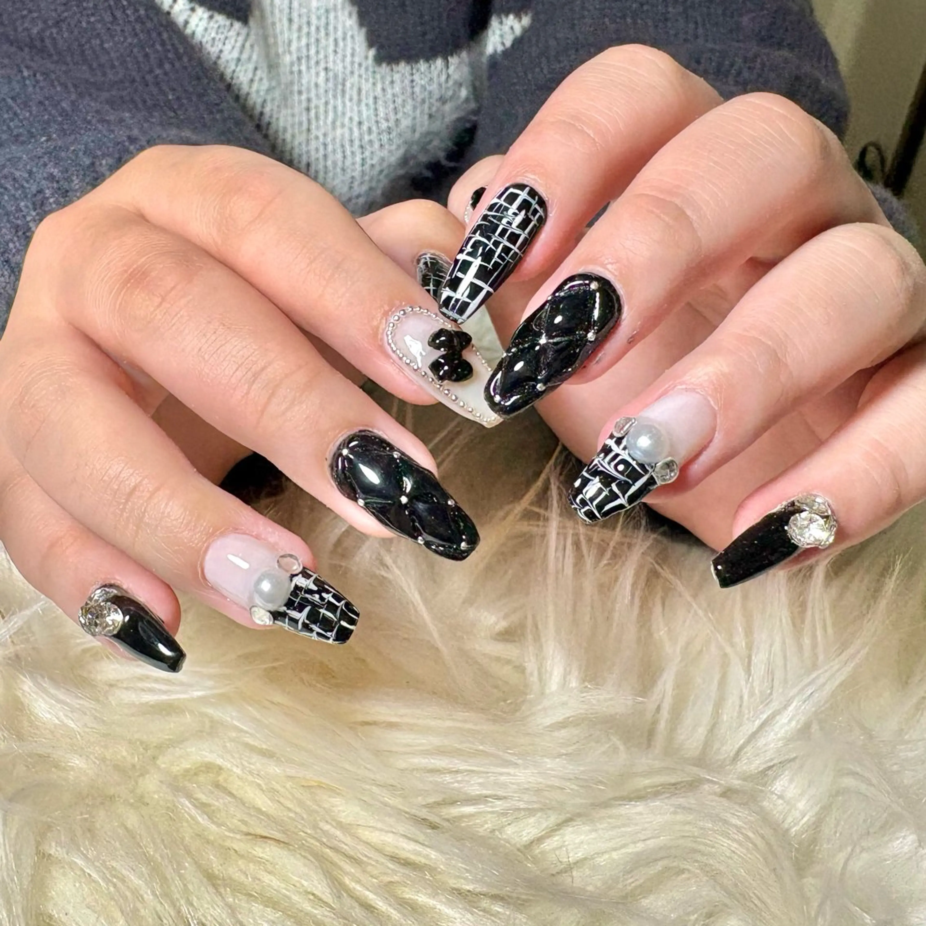 ネイル ハンドネイル ハンドケア hohomi .のネイルデザイン