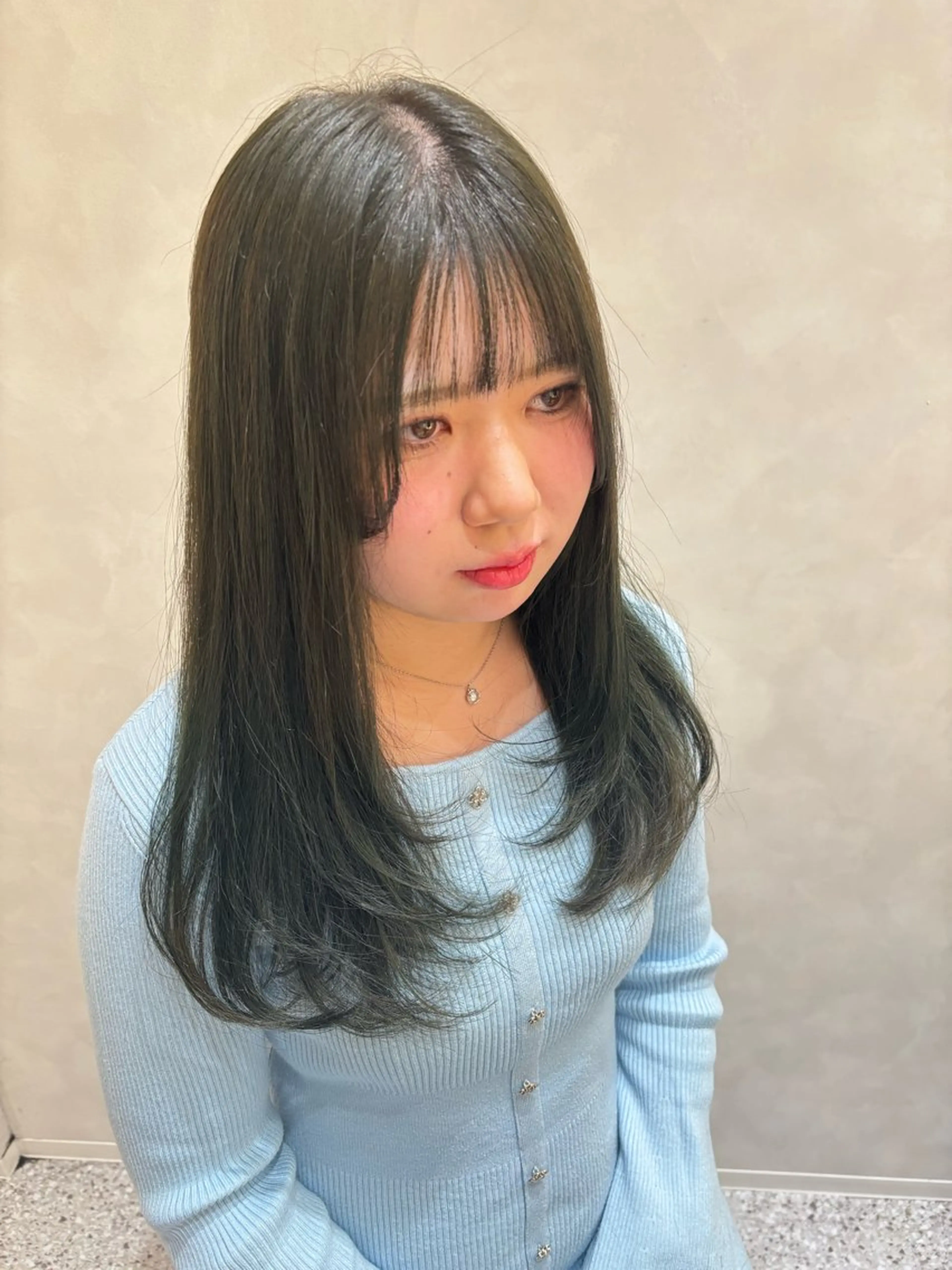 セミロング レイヤーカット ヘアカラー トリートメント ヘッドスパ 艶髪 韓国ヘア 特化 Zina北千住 阿部のヘアスタイル