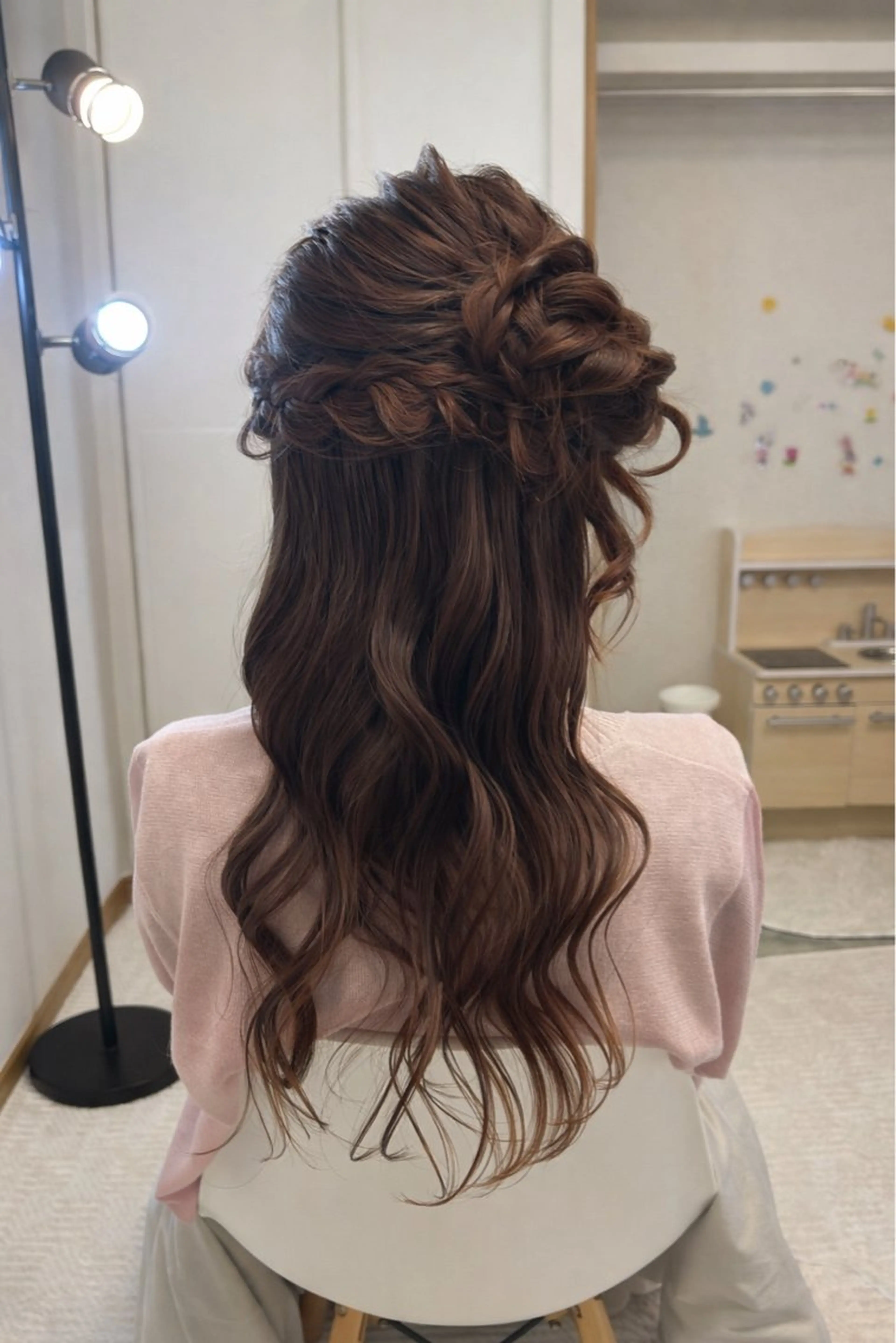 ヘアアレンジ ヘアセット KANA 駐車場ありお子様歓迎のマツエク・マツパデザイン
