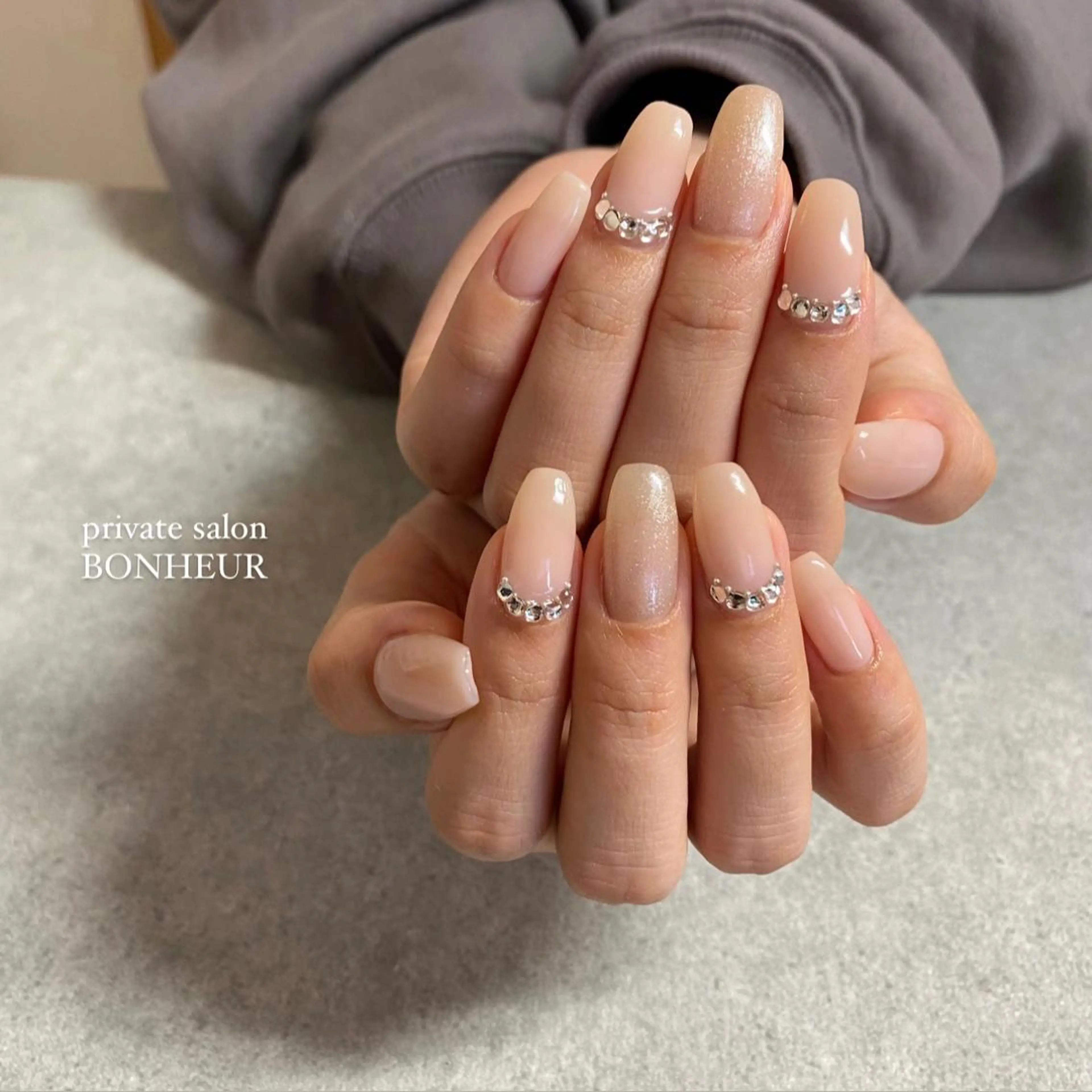 ネイル ハンドネイル BONHEUR Annaのネイルデザイン