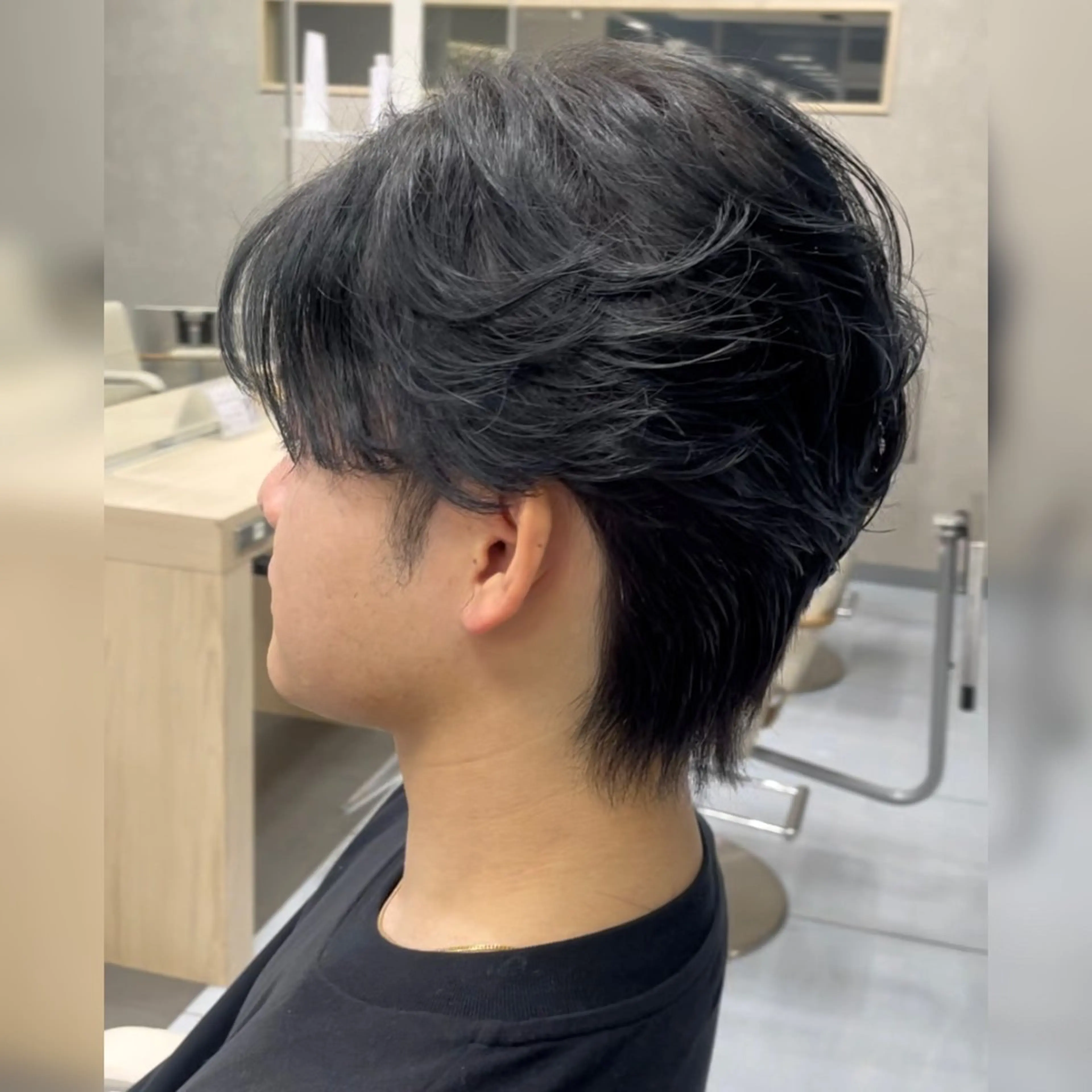 🆕【韓国スタイル好き必見】🌀横も上も完璧補正❤️‍🔥韓国風フェザー×ダウンパーマ(メンズカット＋トリートメント込)の写真