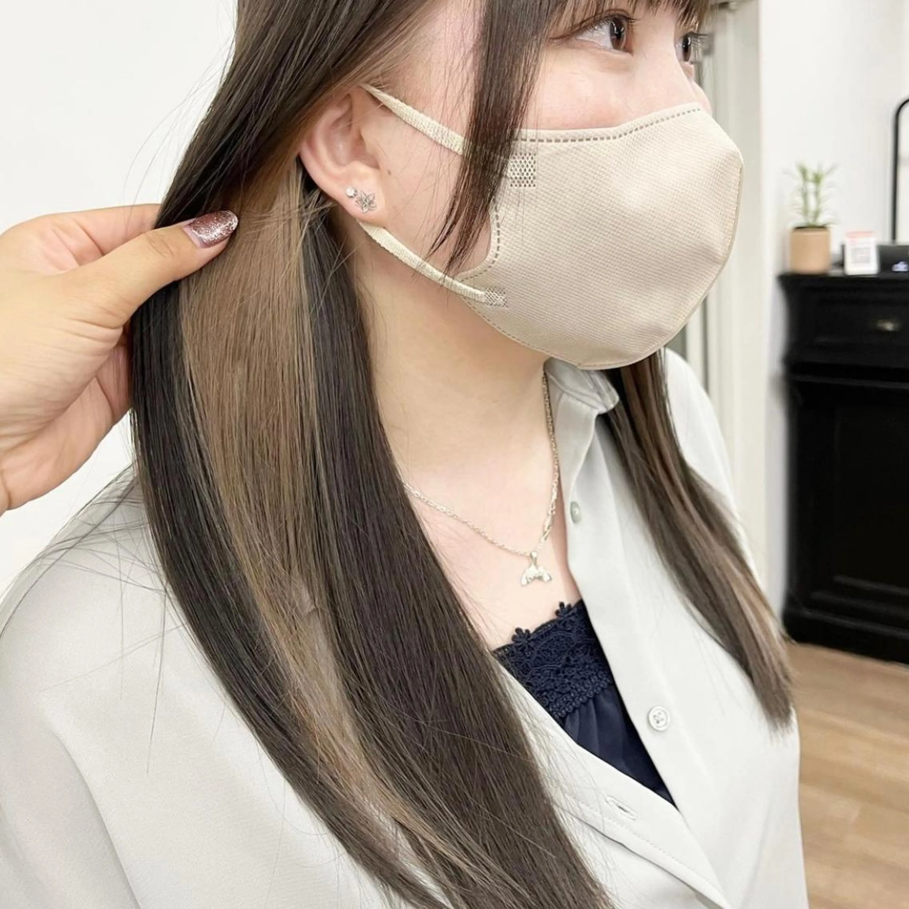 セミロング カラー ヘアアレンジ 成人式 結婚式・ブライダル ベージュカラー ミルクティーベージュ 入学式 HIROKO / 透明感暖色カラー🎀のヘアスタイル