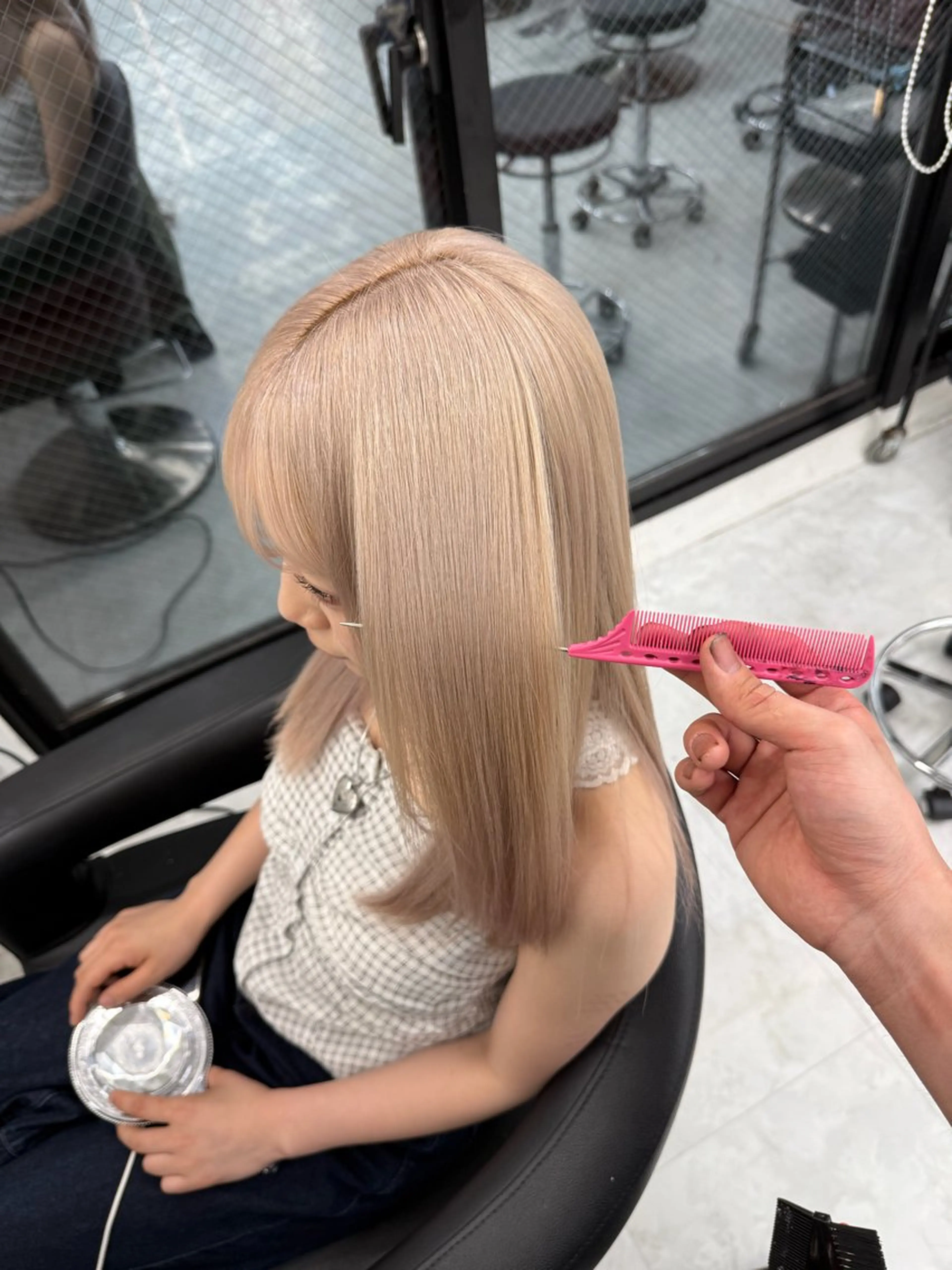 カラー ヘアカラー 透ける透明感カラー 🤍anju🎀のヘアスタイル