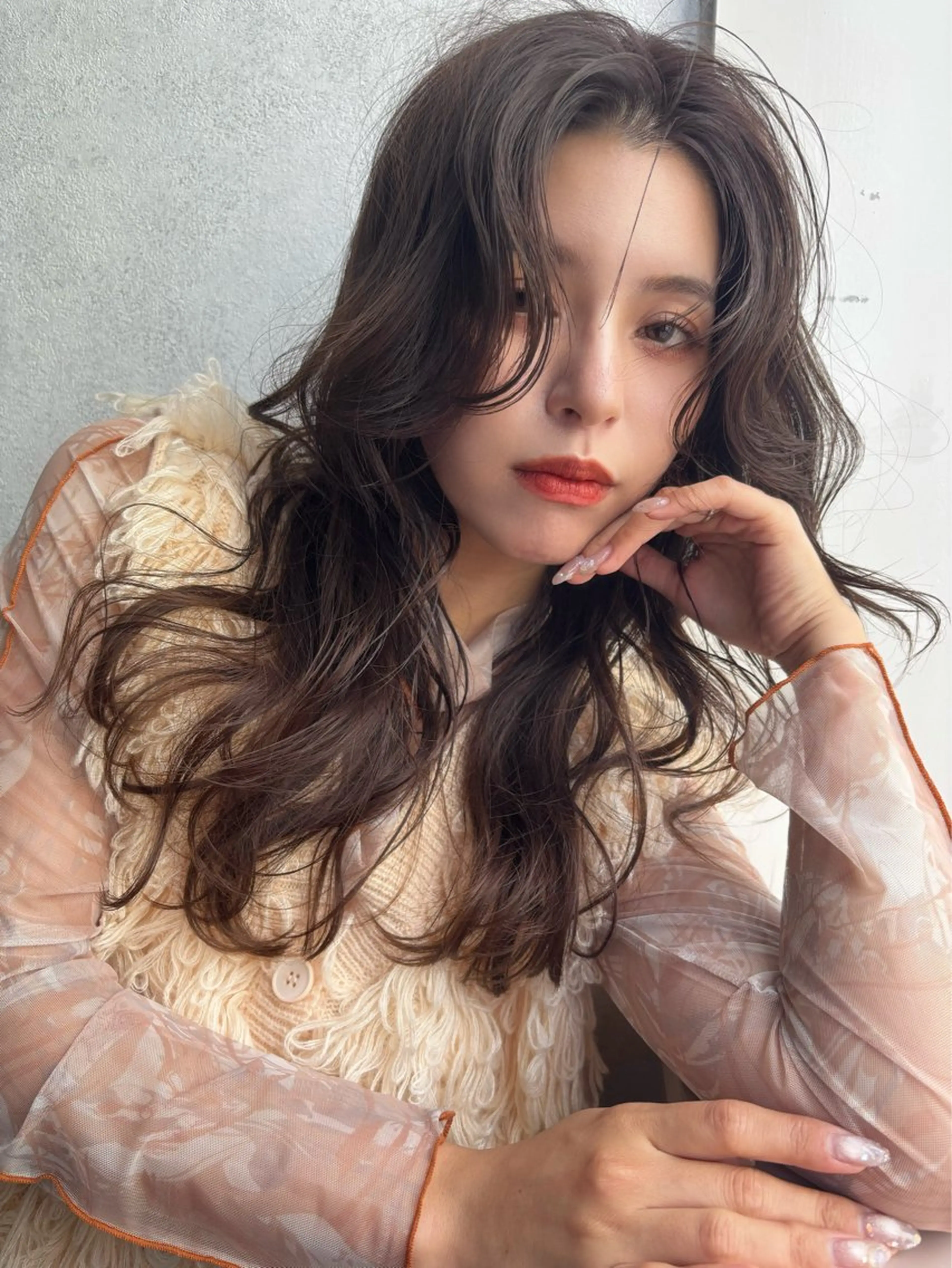 セミロング カラー レイヤーカット カット ヘアカラー 韓国ヘア×髪質改善 縮毛矯正のヘアスタイル