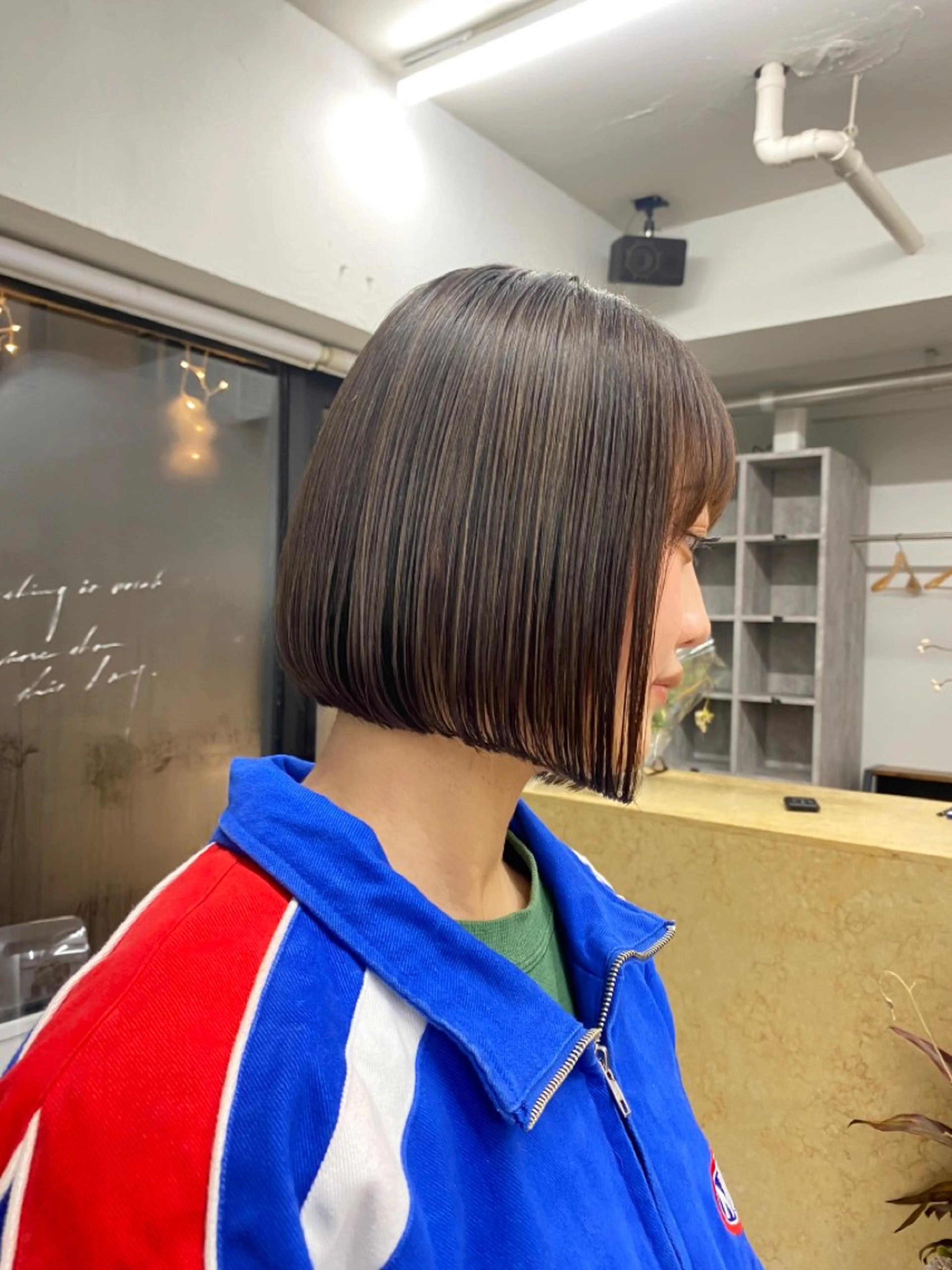 ショート 鳴海 稜真のヘアスタイル