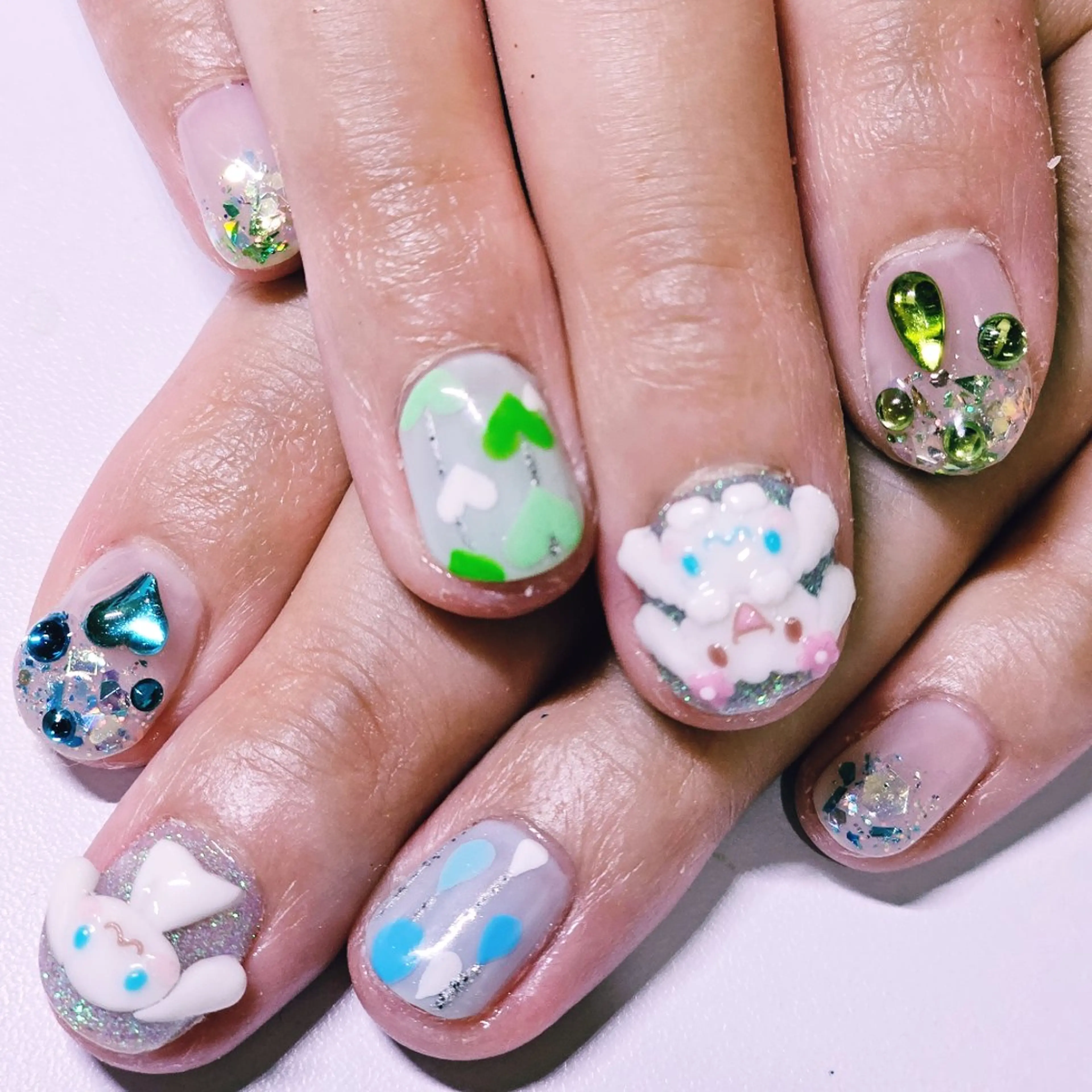 ネイル アートネイル ラメ(グリッター) ホワイト ハンドネイル よしだ ひろきのネイルデザイン