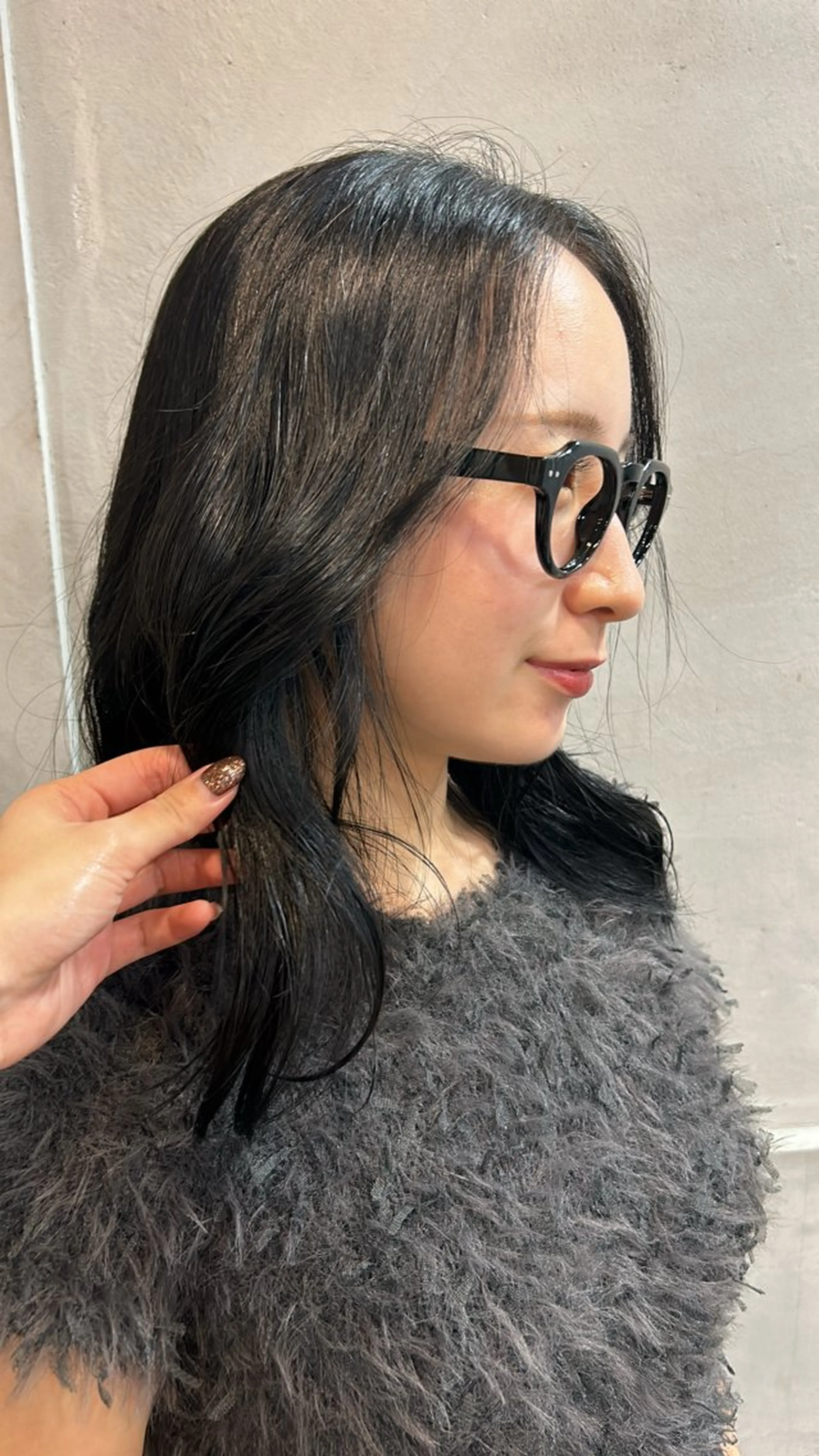 ミディアム カラー 中村 里彩のヘアスタイル