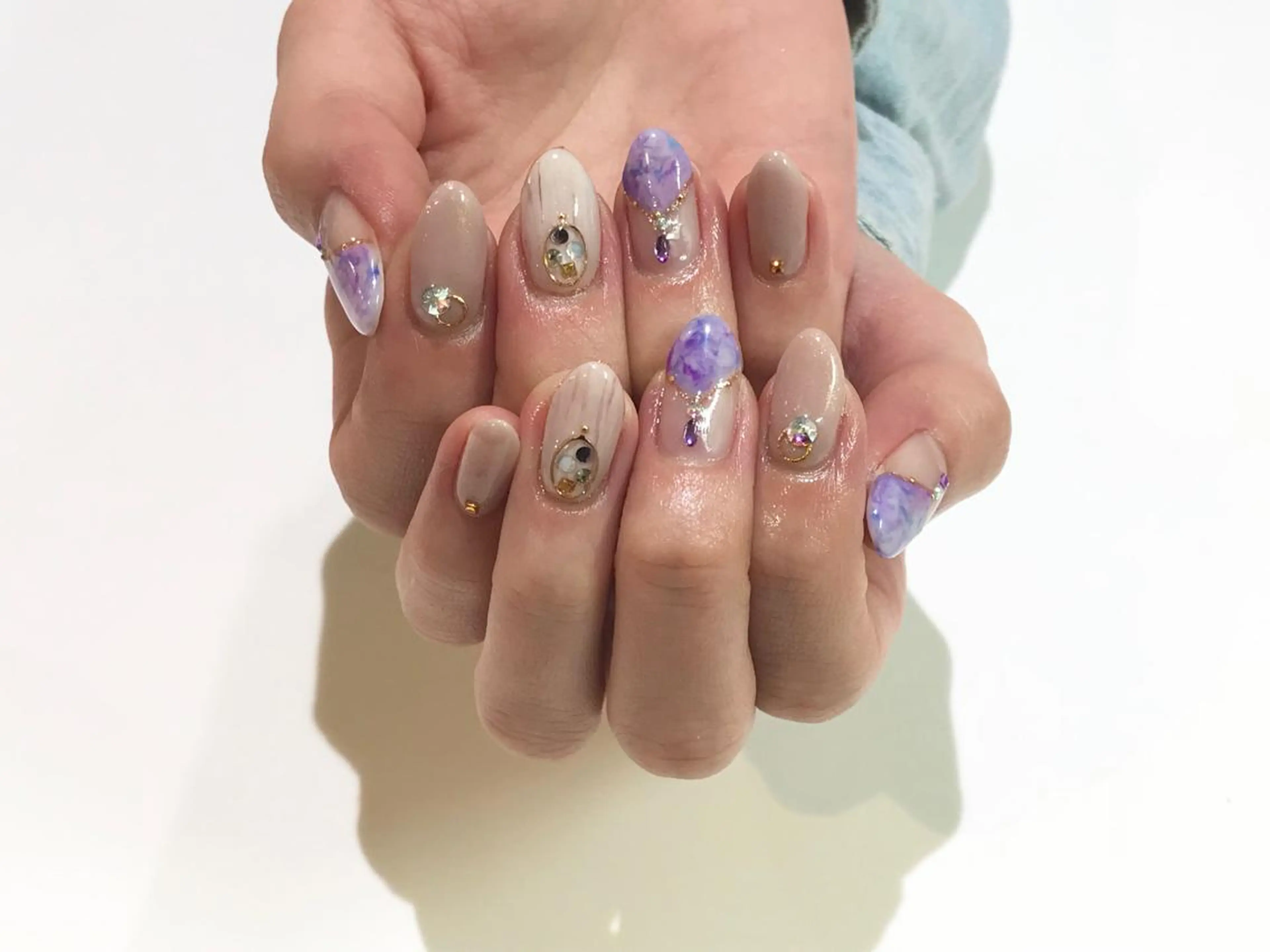 ネイル 舞田 苑香のネイルデザイン