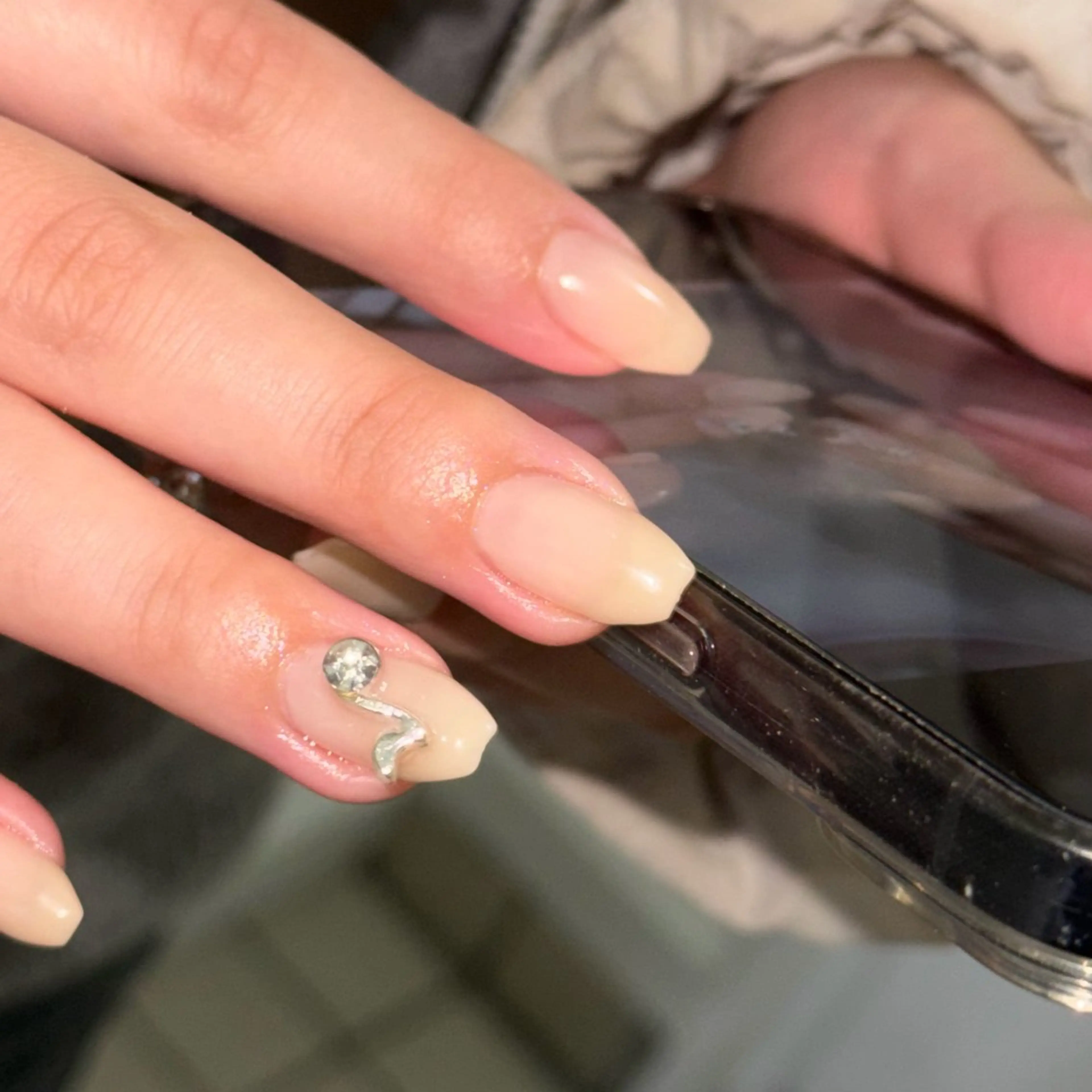 ネイル elfia nailstudio所属・tamaki araiのネイルデザイン
