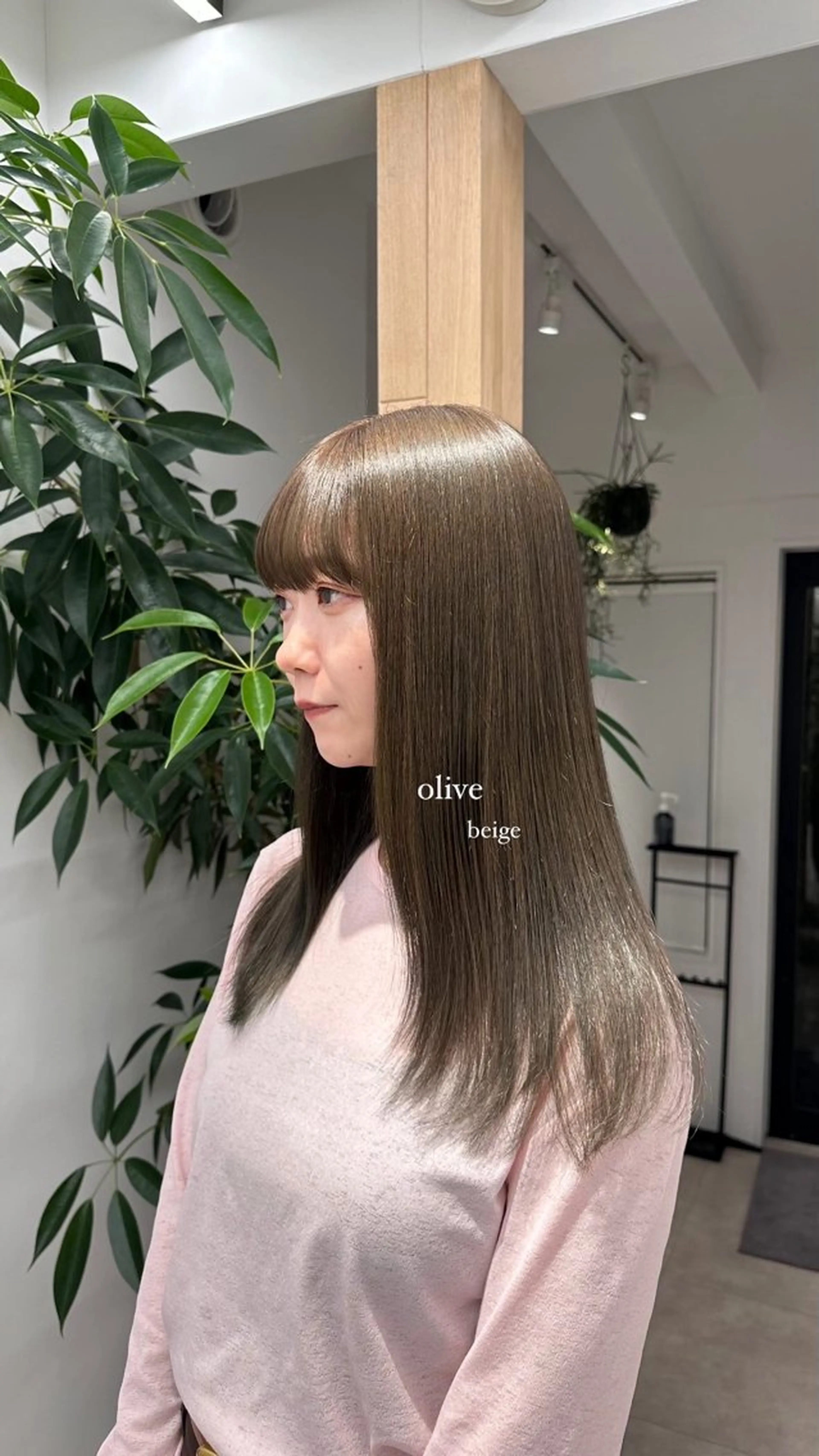 ロング カラー ヘアカラー トリートメント Lomalia Rukaのヘアスタイル