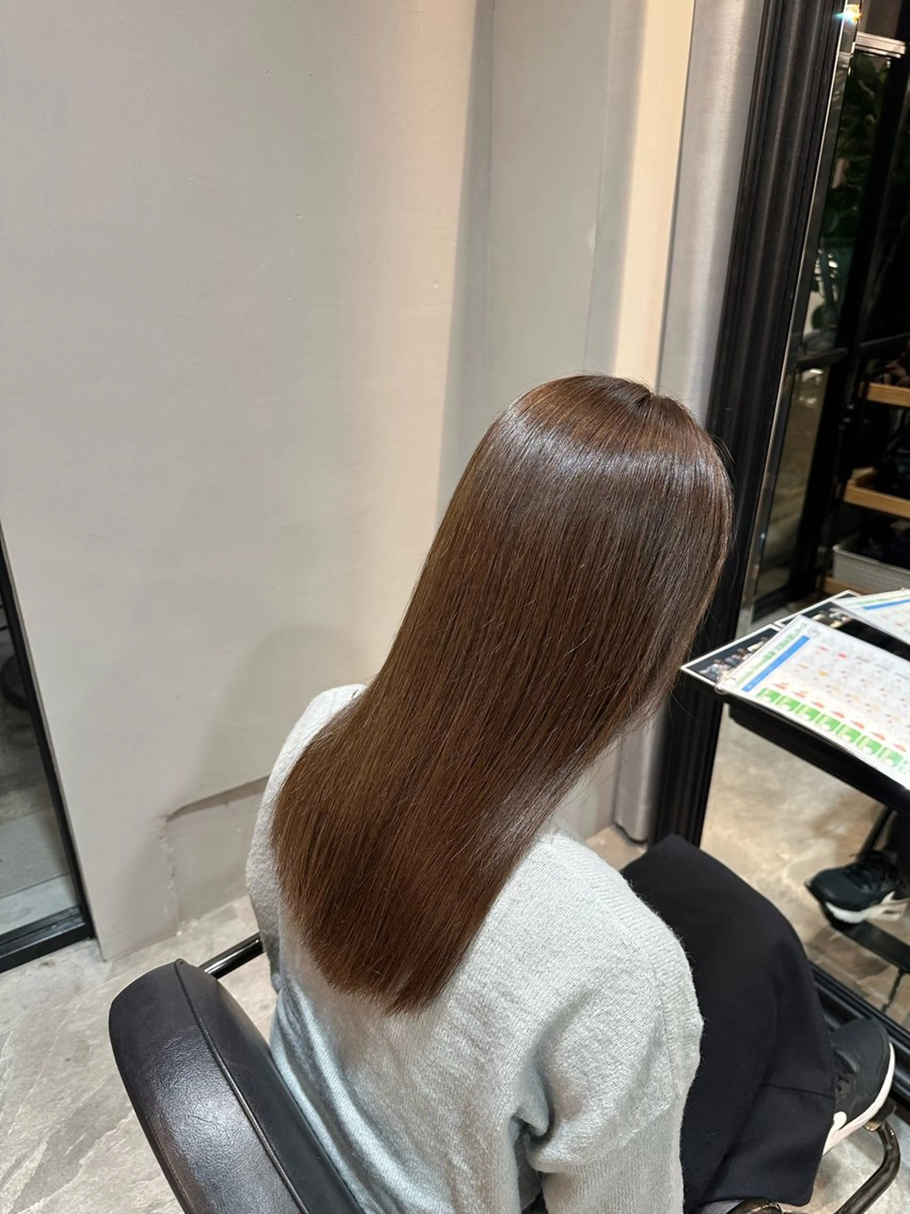 セミロング カット ヘアカラー ✨Kiyo / Lolonois中津のヘアスタイル