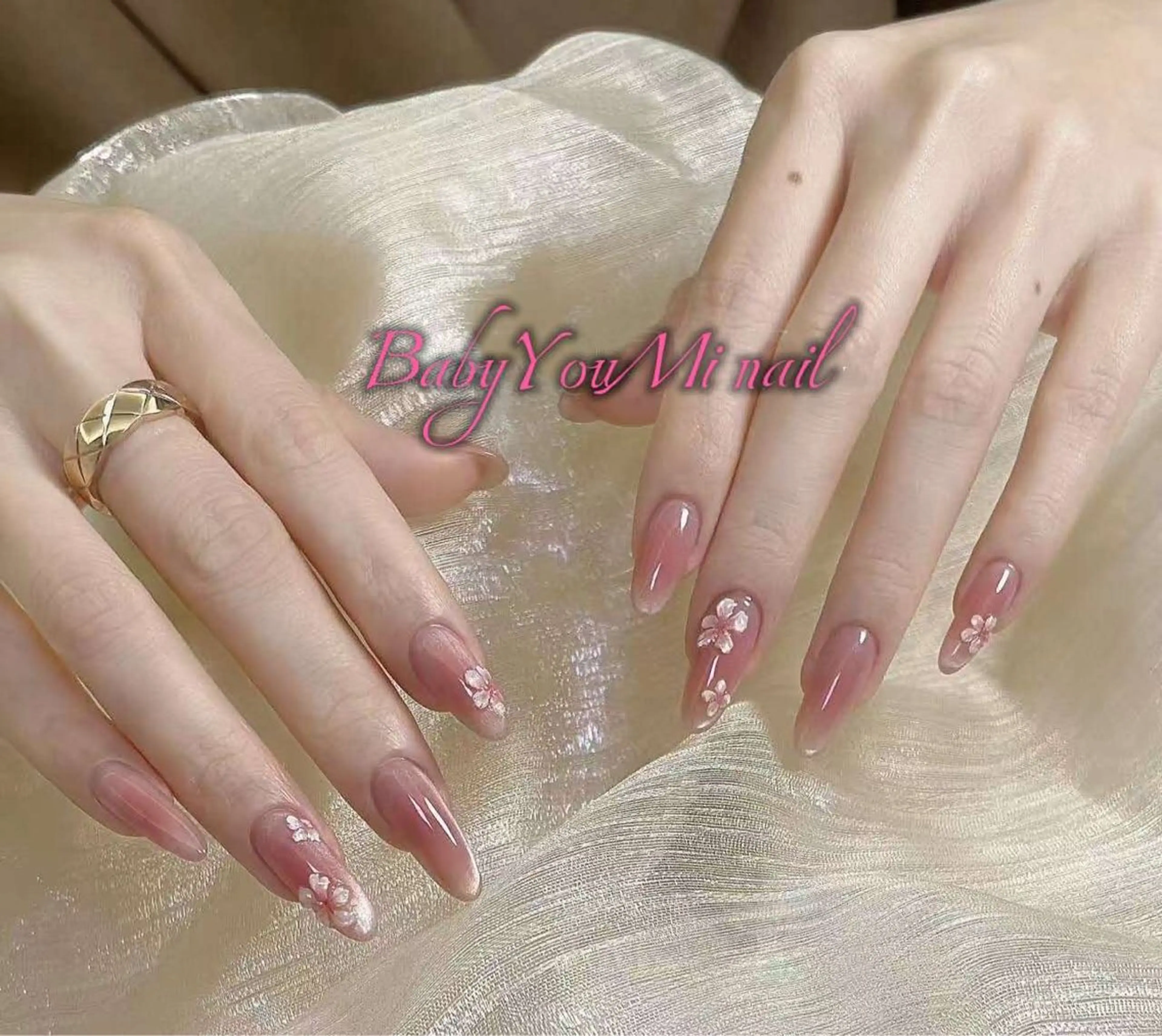 ネイル オーロラネイル フラワーネイル フットネイル フレンチネイル ジェルネイル ハンドネイル BabyYouMi ねねのネイルデザイン