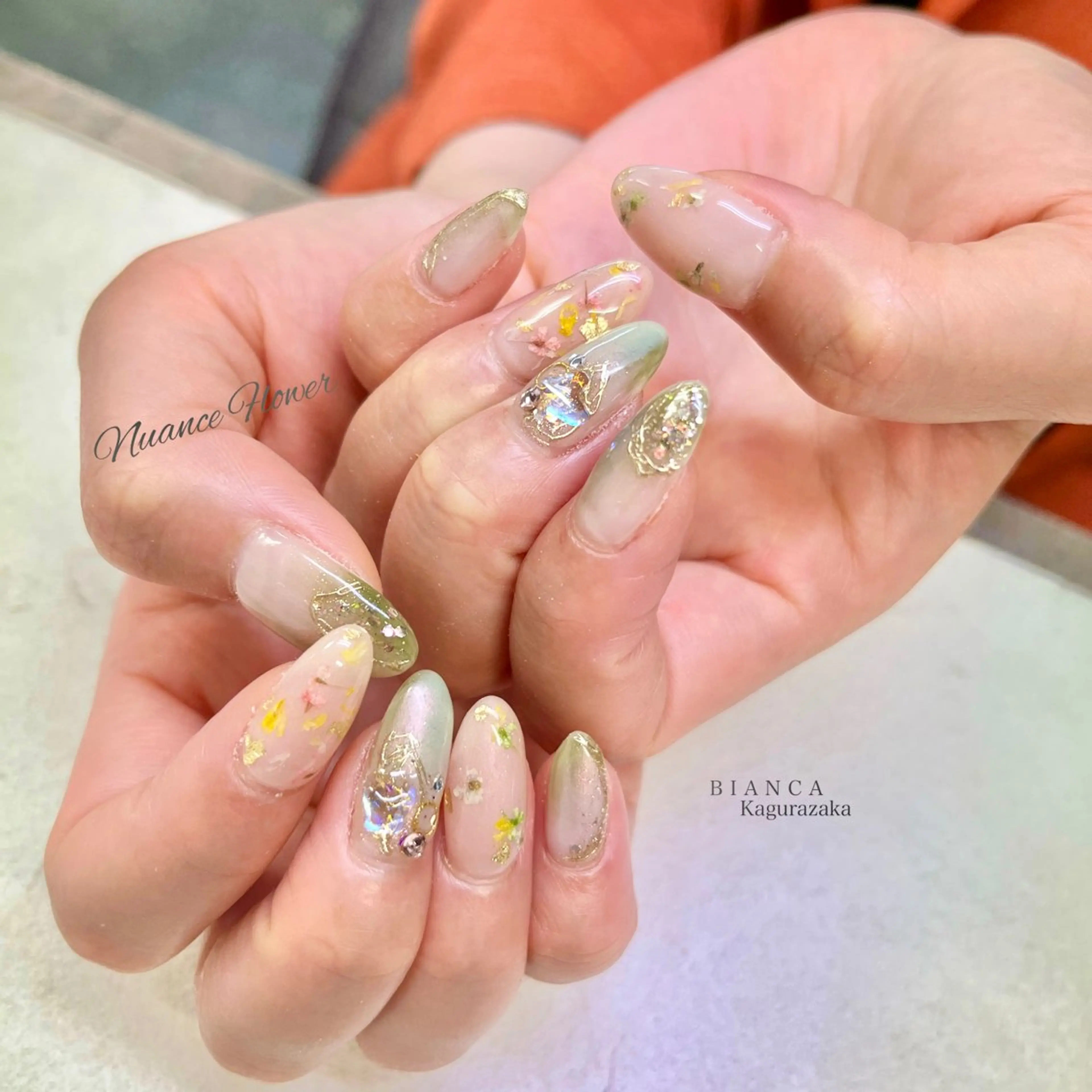 ネイル BIANCA Ouchidaのネイルデザイン