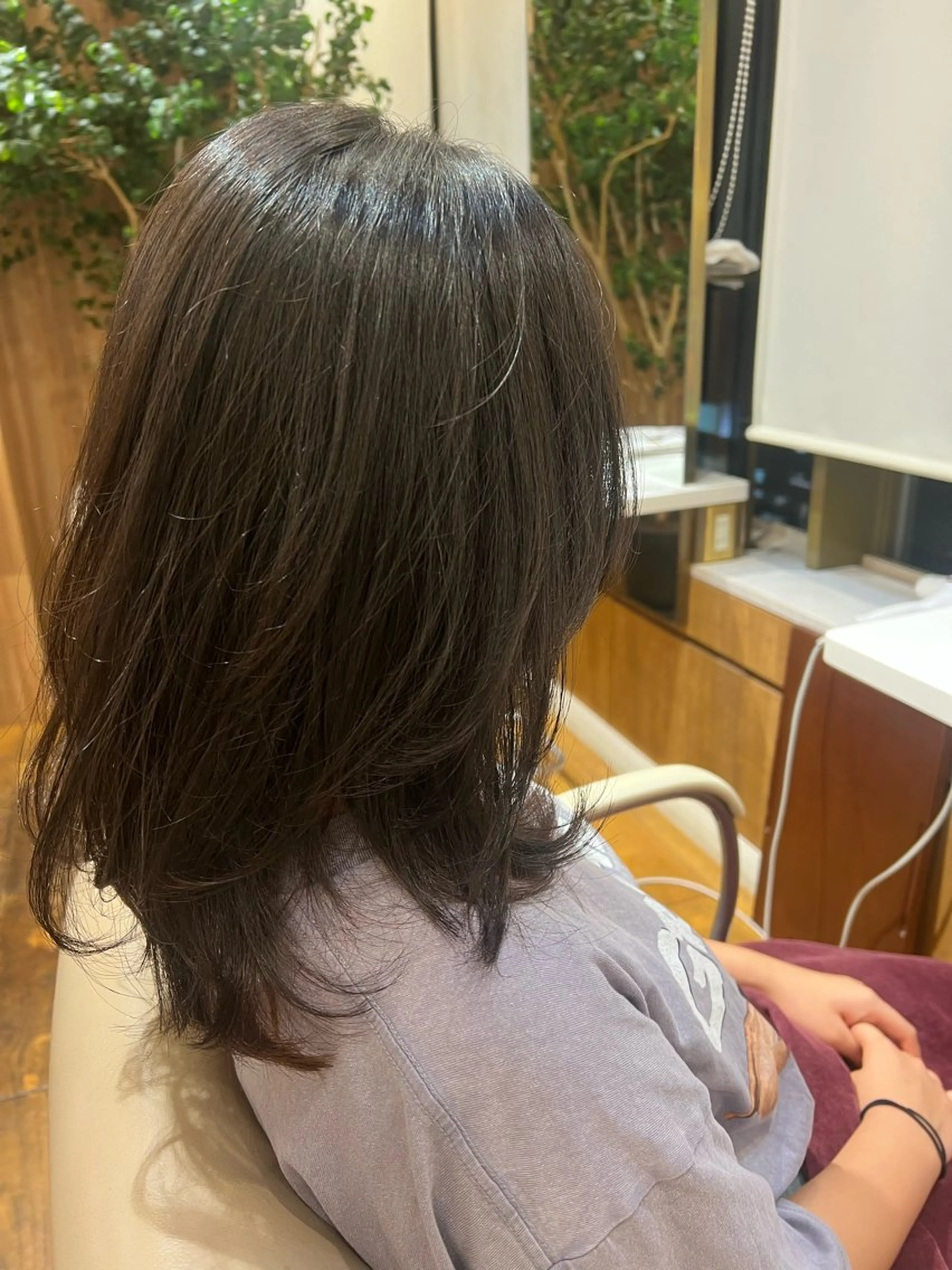 ミディアム レイヤーカット 村中 逸紀のヘアスタイル