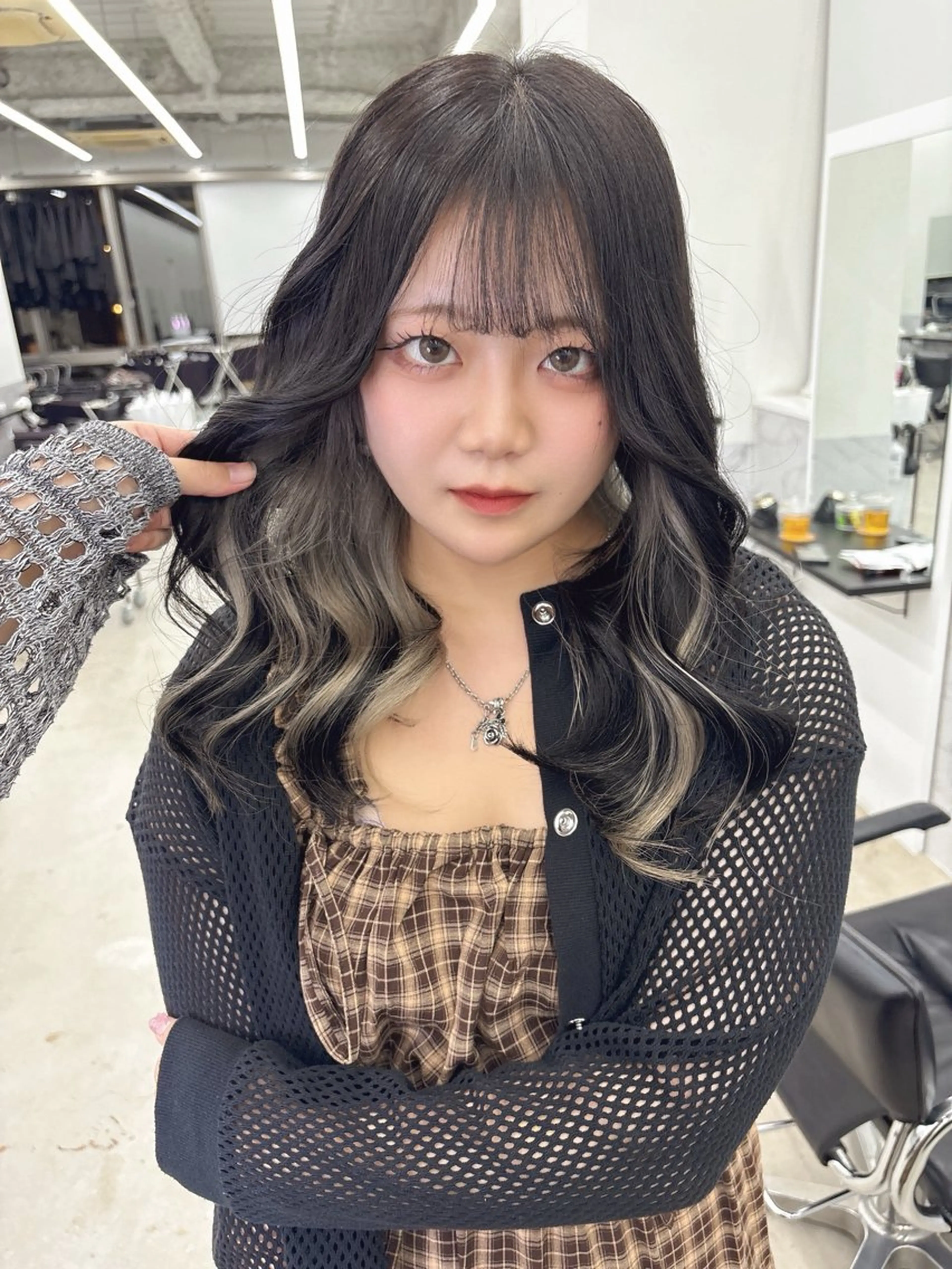 地毛を残したインナーカラー🪽🎼【うる艶カラー】⚠️ 平日16:00​〜​土日祝15:00​〜​限定の写真