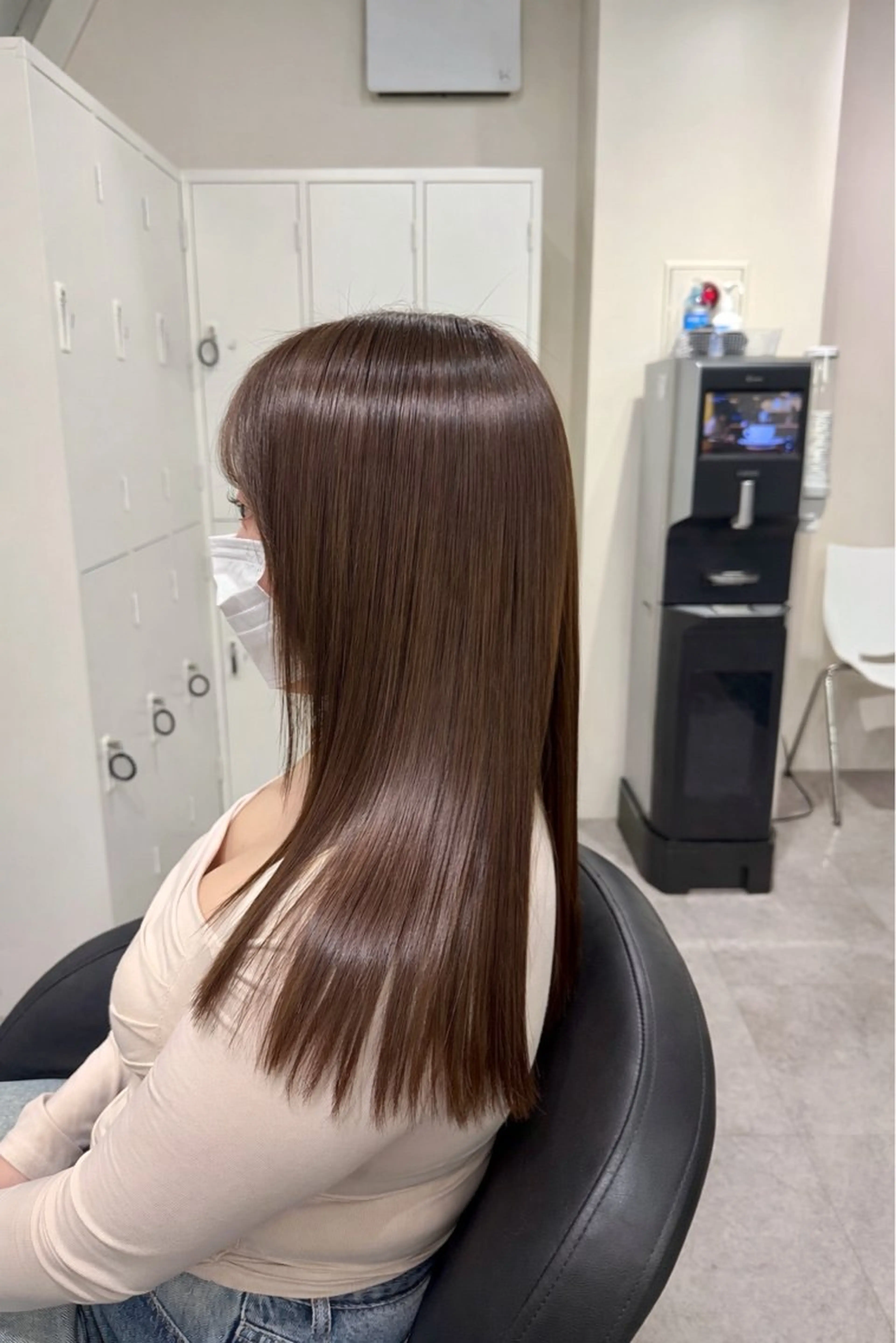 セミロング カット ヘアカラー トリートメント 🫧とぅるん艶髪🫧 透明感カラー×猿渡のヘアスタイル