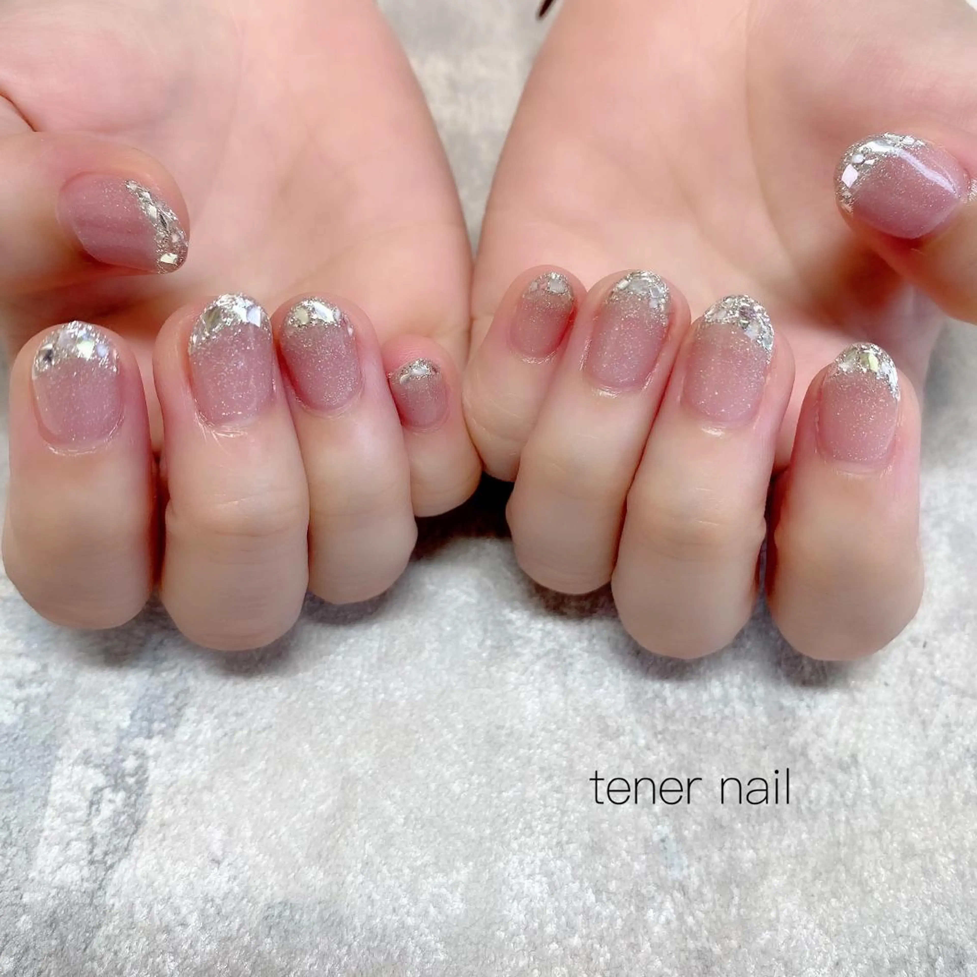 ネイル フレンチネイル ガラスフレンチ キラキラネイル ピンク tener  nail  テネルネイル所属・テネルネイル tener nailのネイルデザイン
