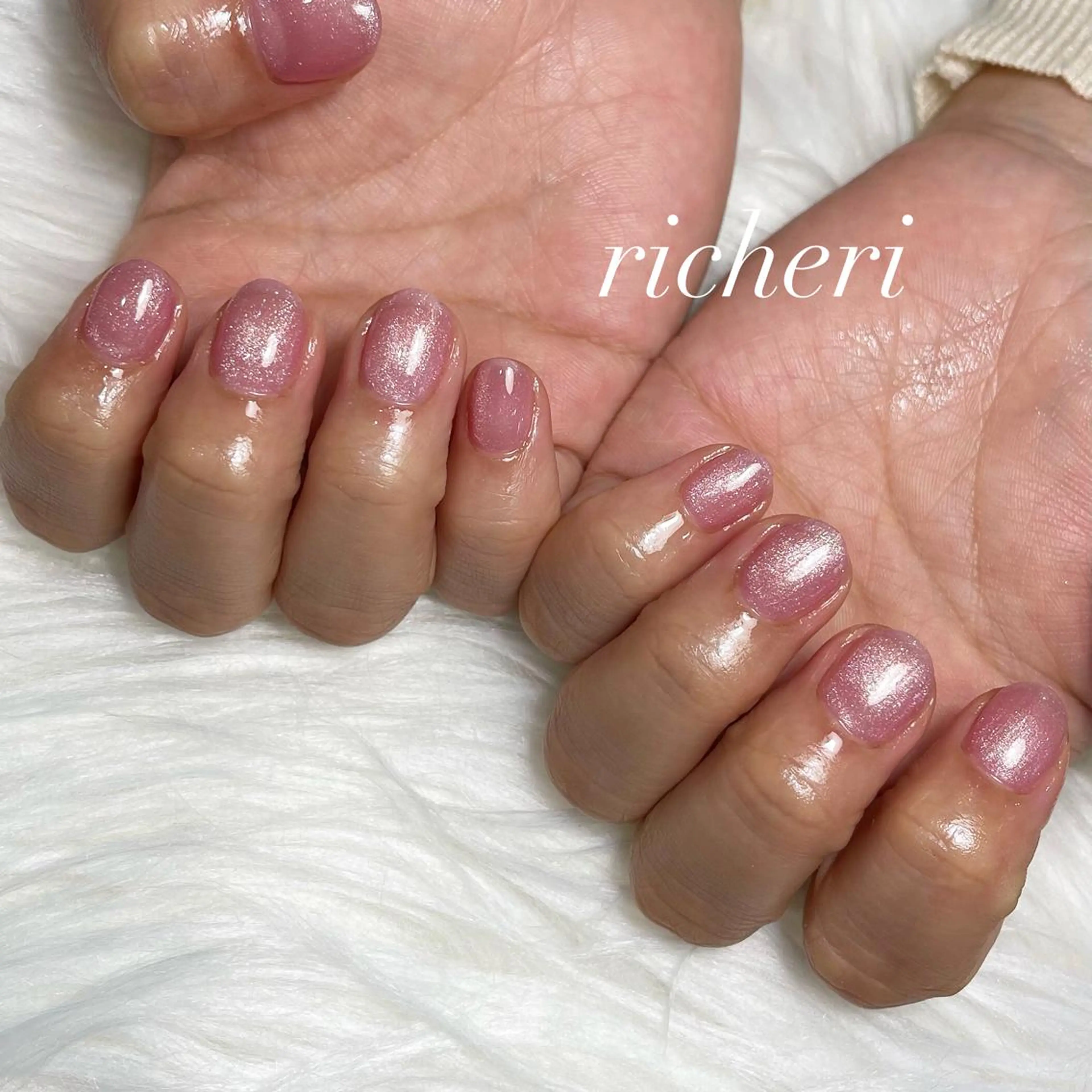 ミディアム ネイル 韓国風ヘア アートネイル フレンチネイル ジェルネイル ガラスフレンチ richeri beautyのエステ・リラクイメージ