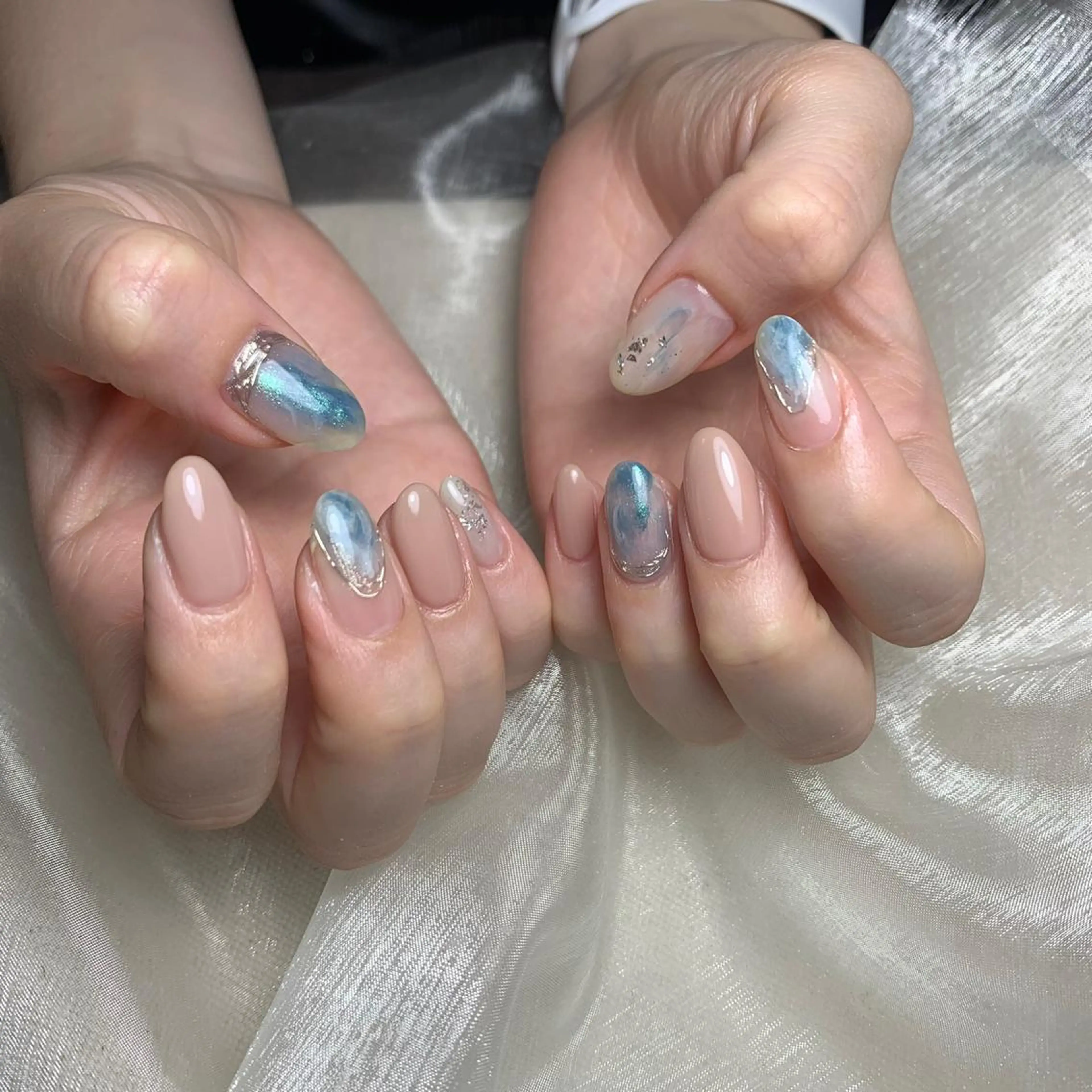 ネイル ハンドネイル repos~ルポ~所属・里見 麗のネイルデザイン