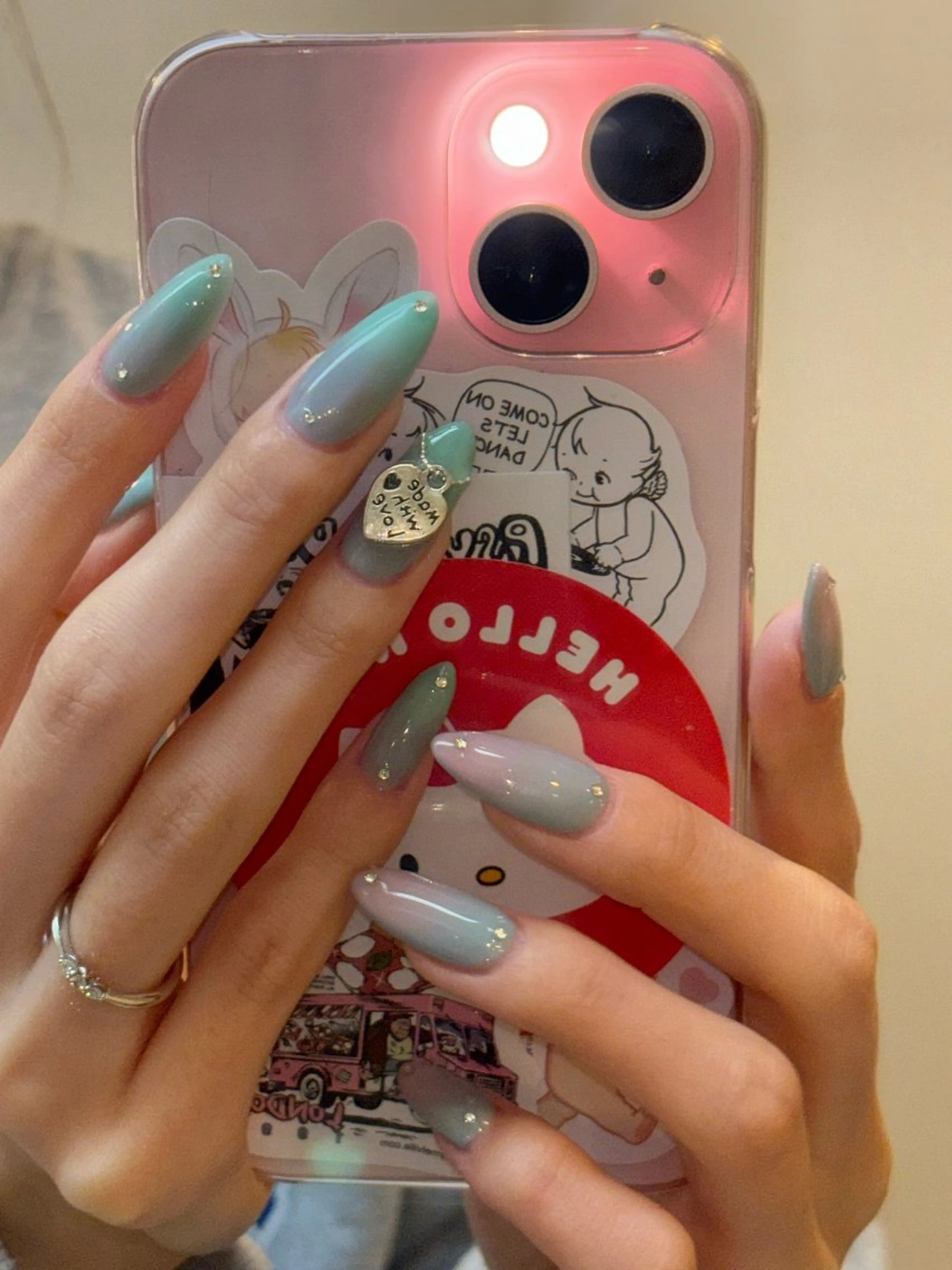 ネイル グラデーション nayu nailのネイルデザイン