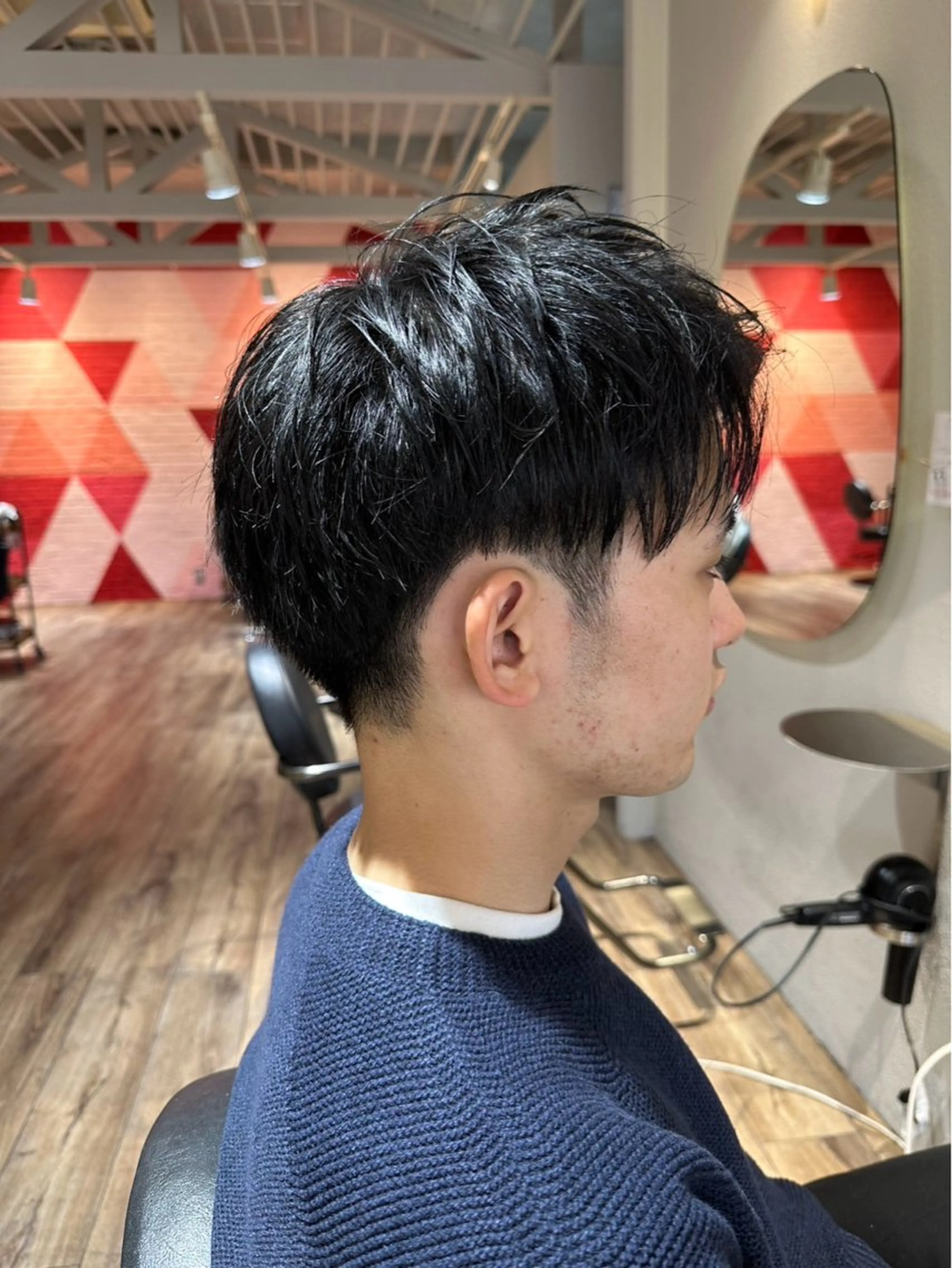 メンズ 刈り上げ カット 暖色/顔周り /ヘアメ/あつはのヘアスタイル